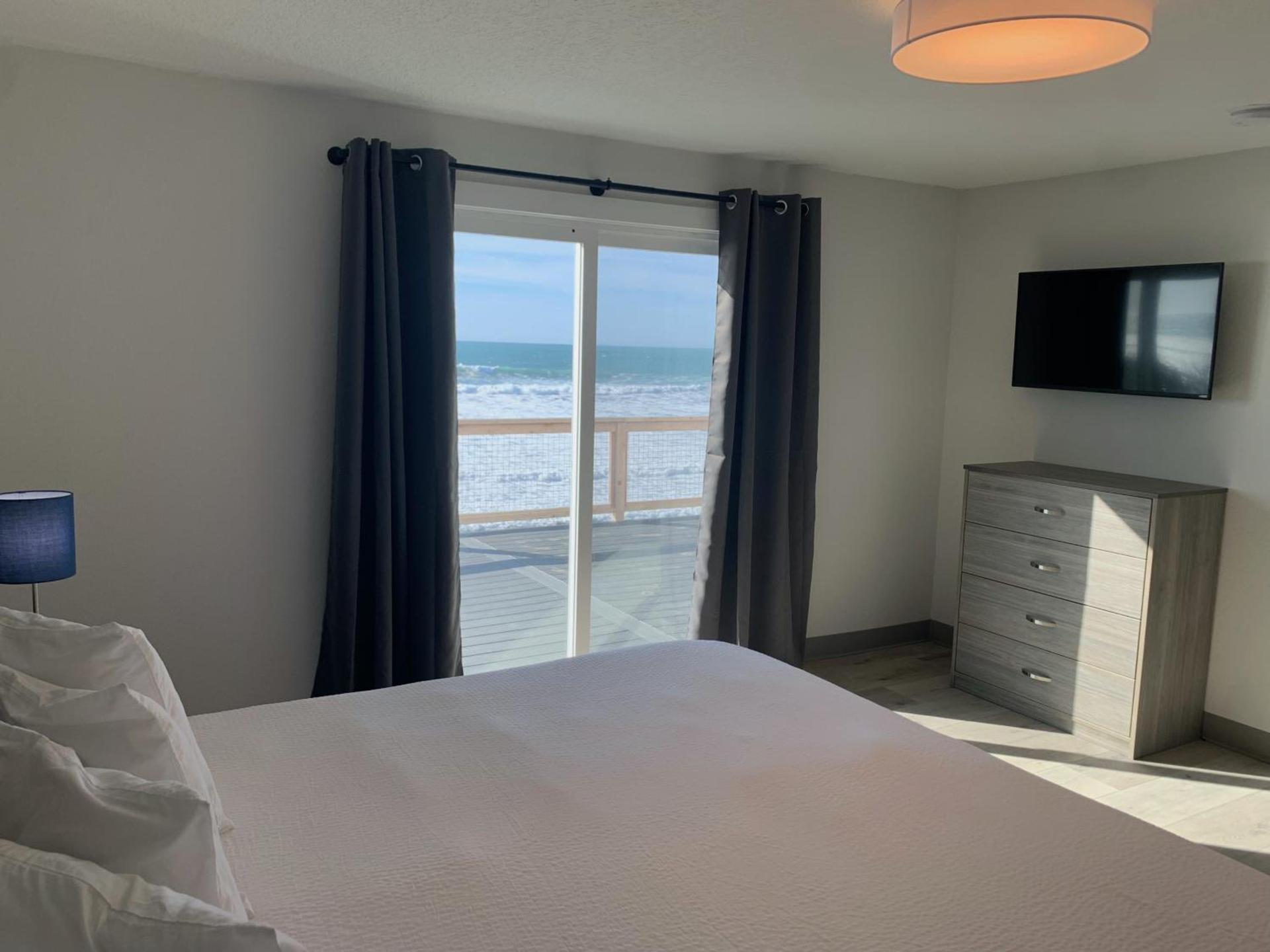 West Beach Suites photo 31