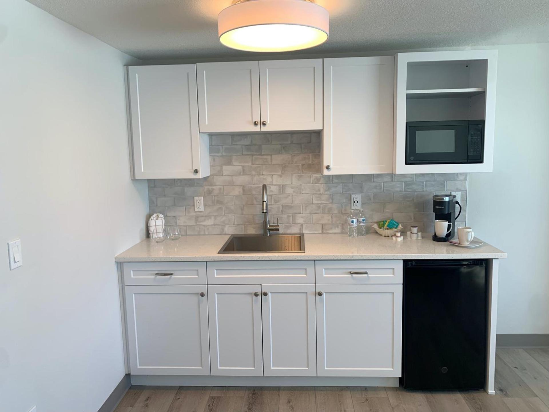West Beach Suites photo 33