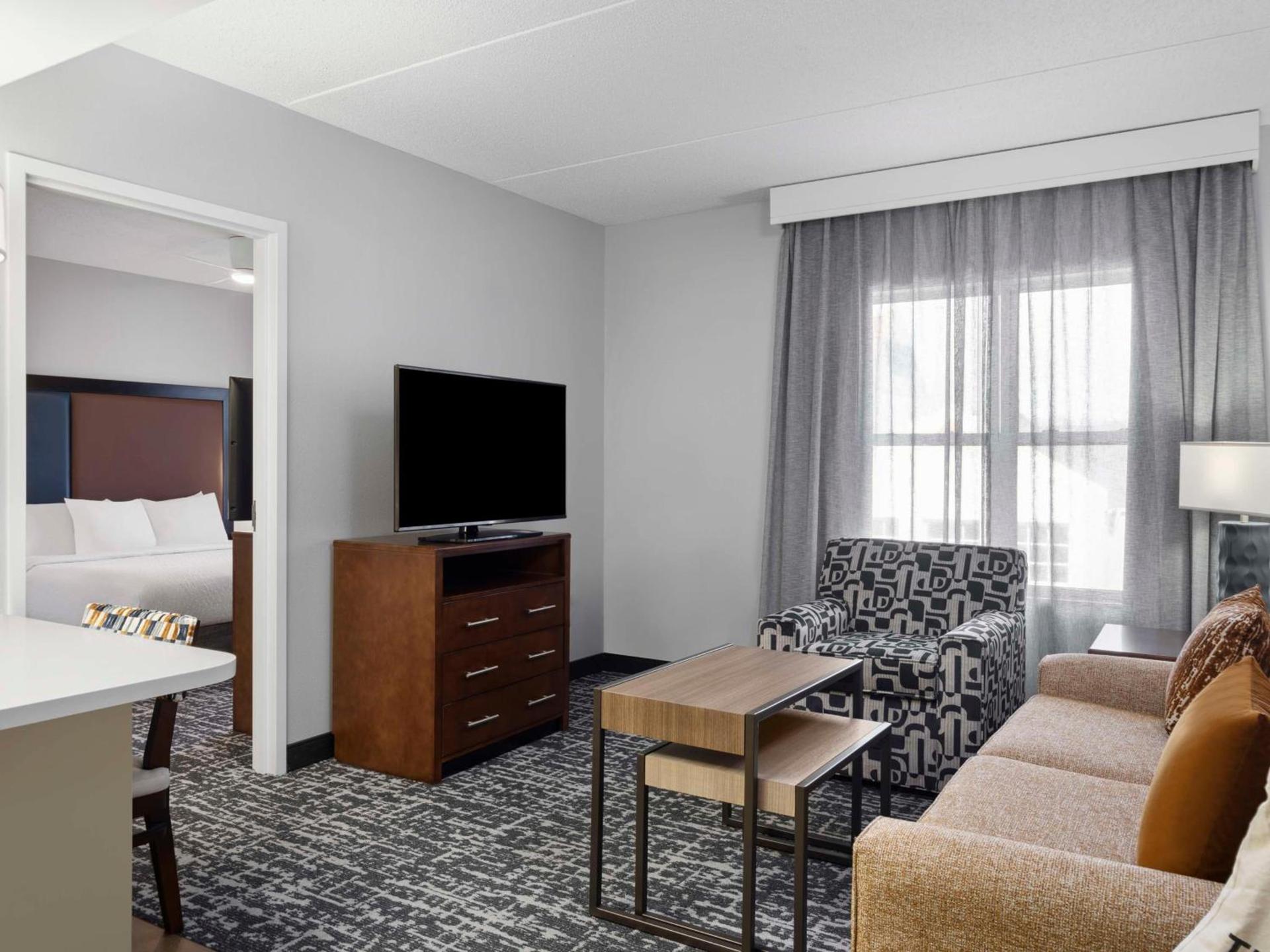 Homewood Suites Columbus - Airport photo 32