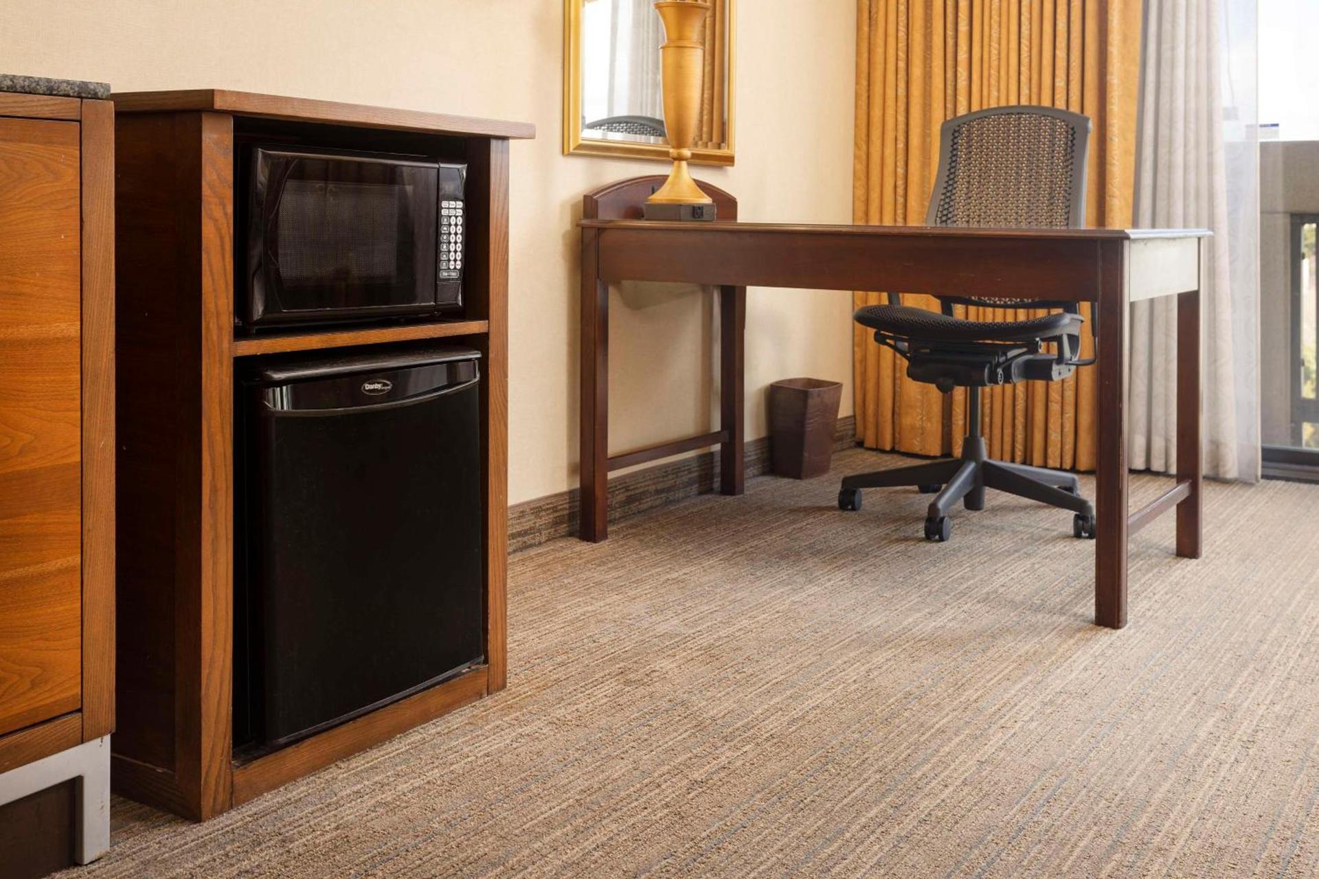DoubleTree by Hilton San Jose photo 37