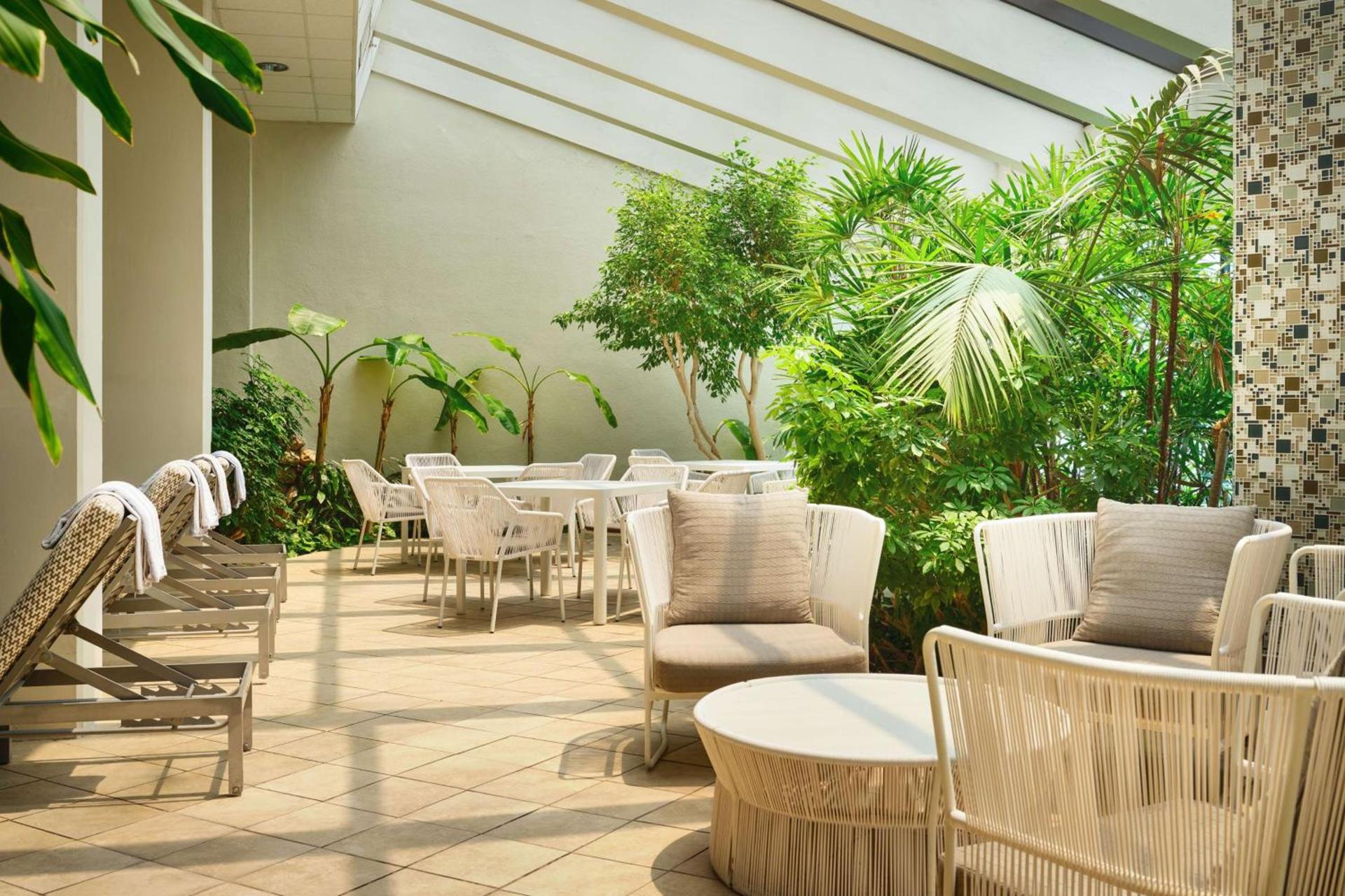 Embassy Suites by Hilton Richmond photo 12
