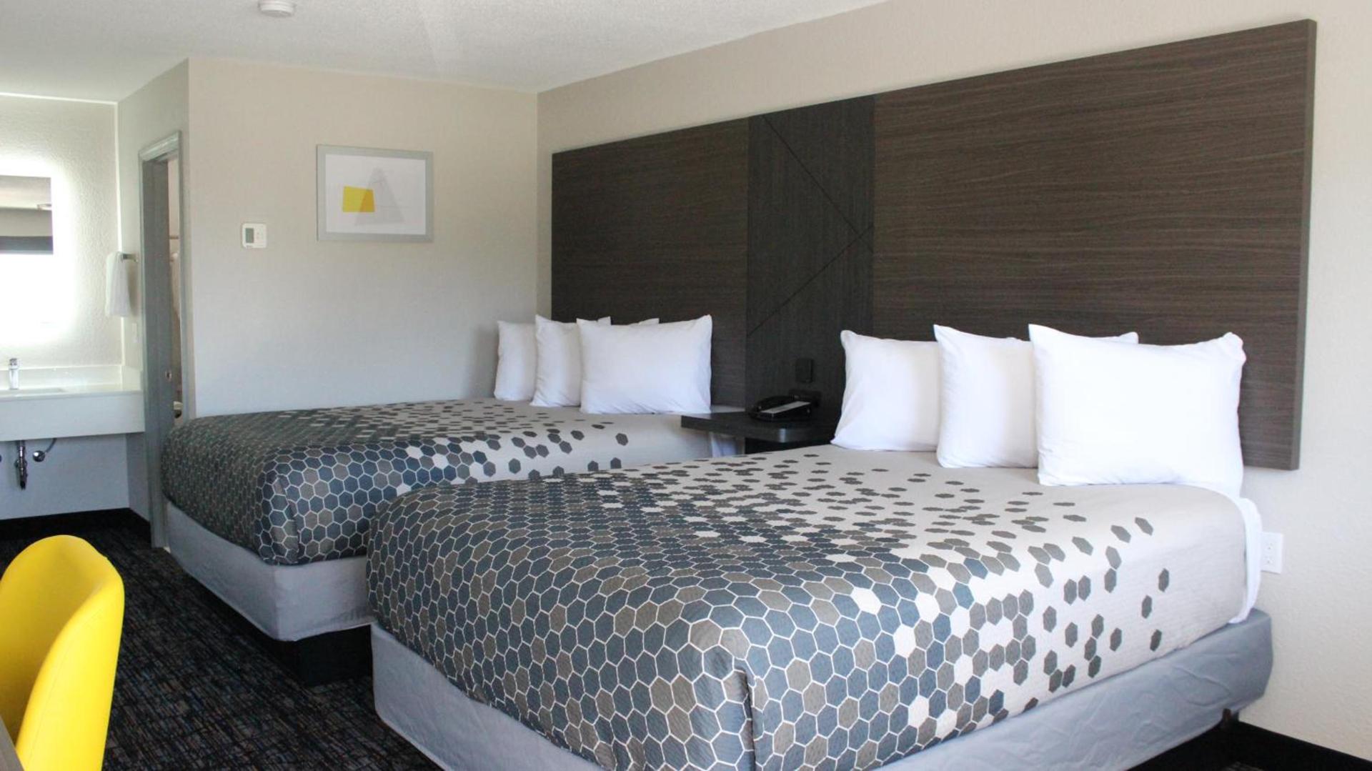 Landsford Inn photo 11