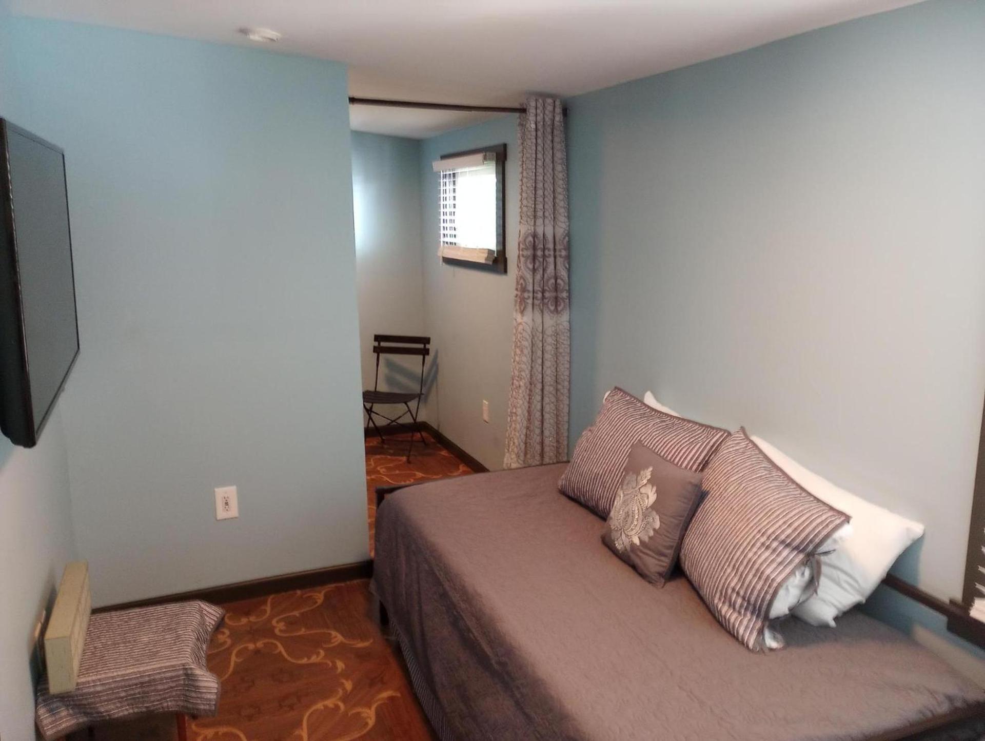 Elk River Hotel photo 12