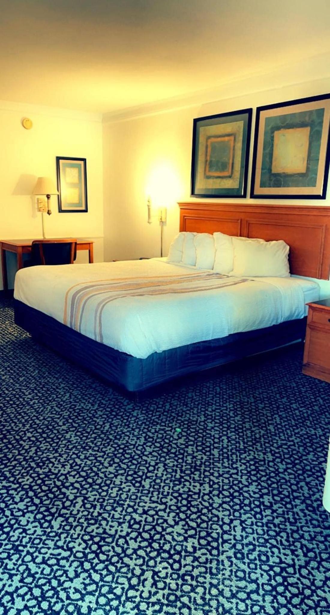 Rodeway Inn photo 31