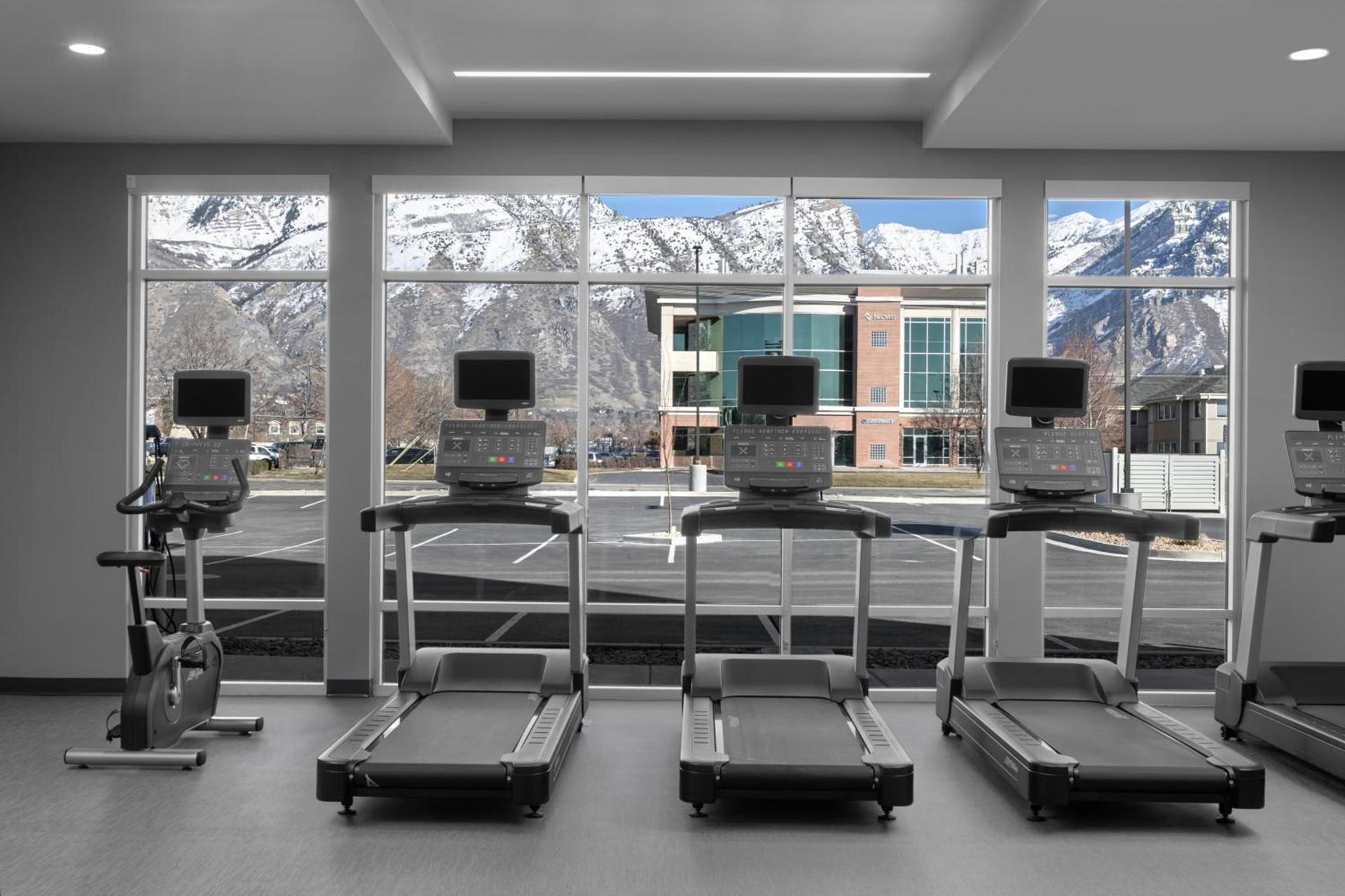 Courtyard by Marriott Orem University Place photo 3