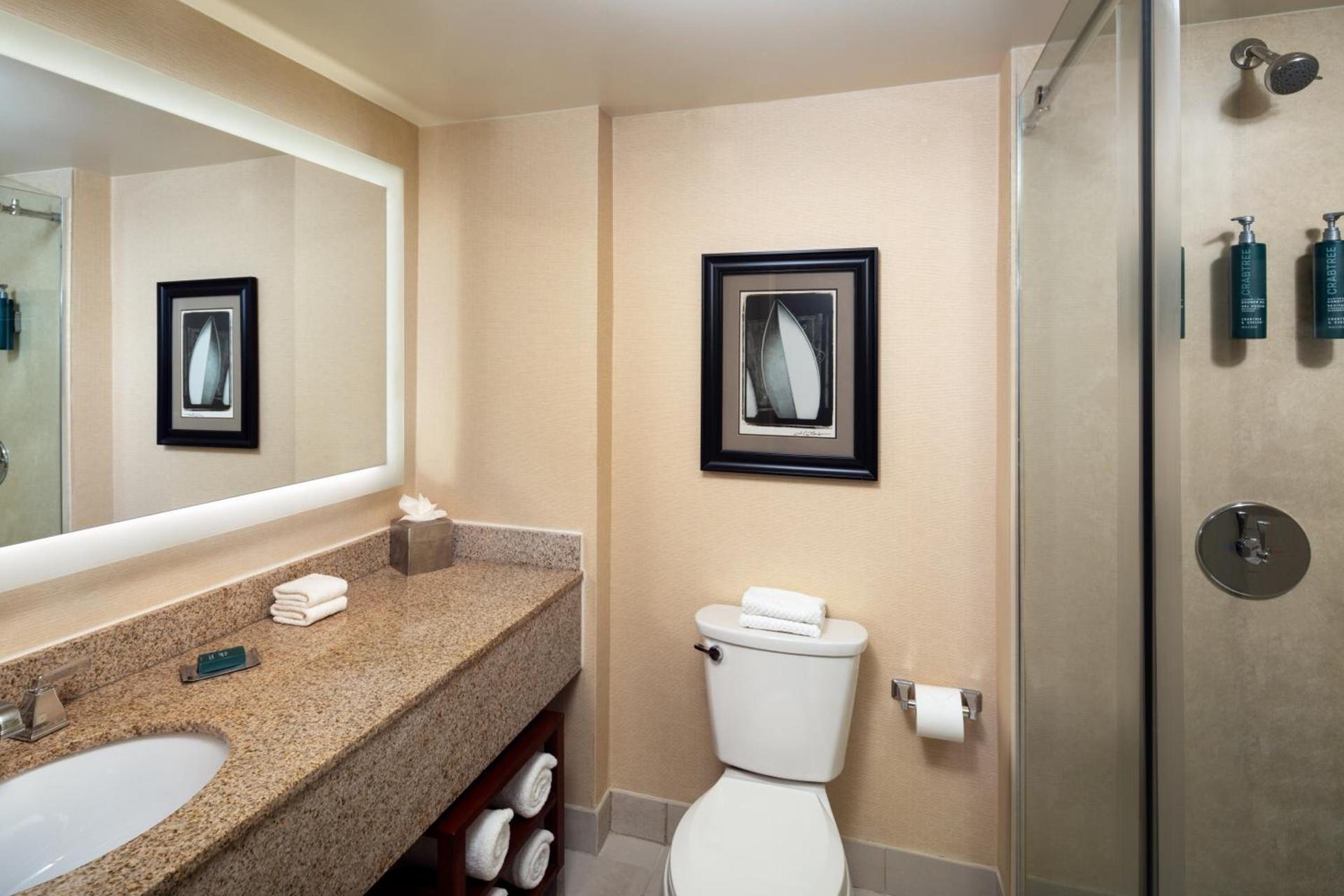 DoubleTree Boston North Shore Danvers photo 46