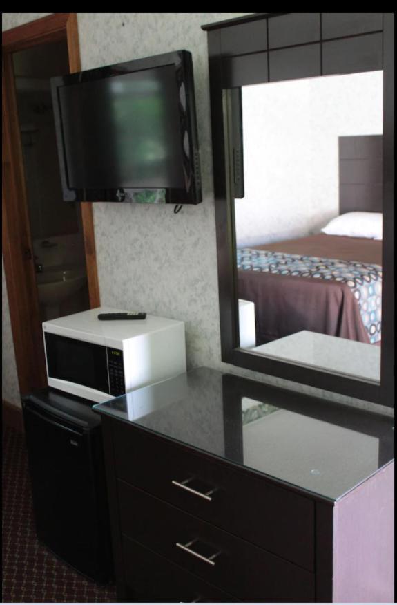 Wagon Wheel Inn photo 18