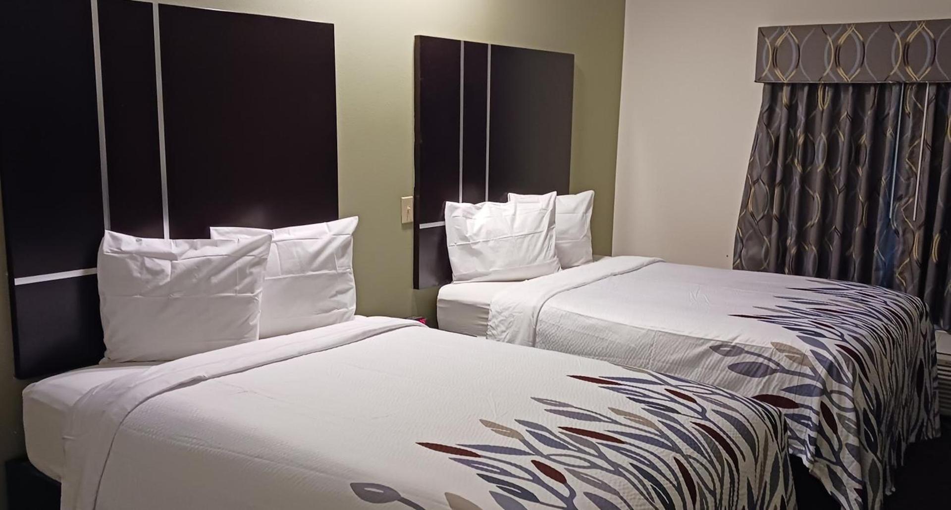 Red Roof Inn Baton Rouge photo 7