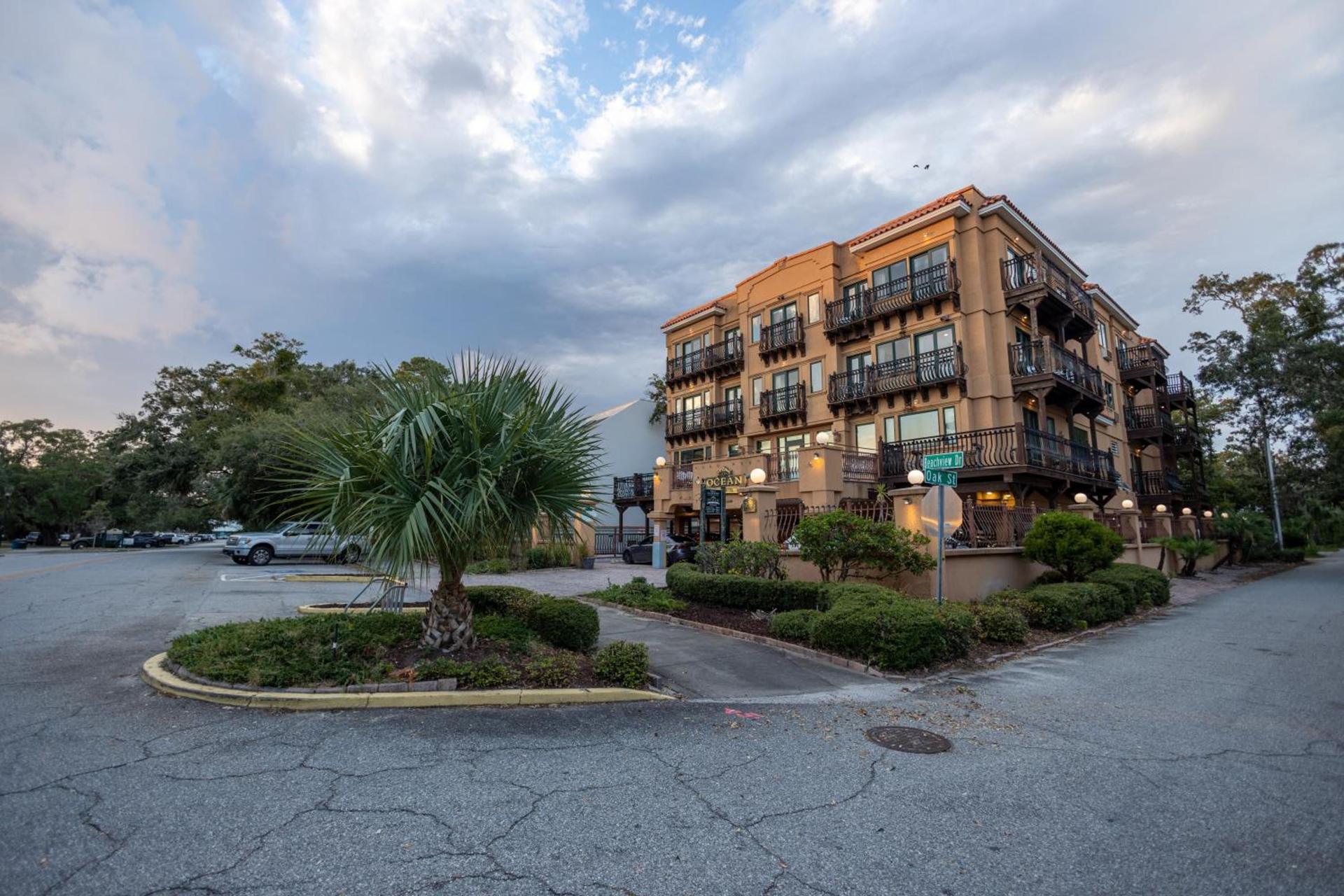 Ocean Inn & Suites photo 64