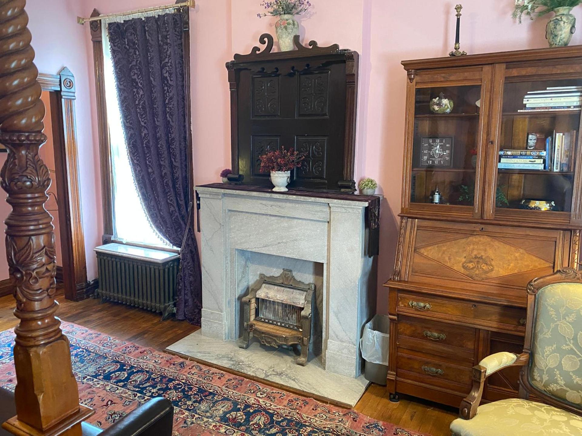Vineyard Mansion B&B photo 44
