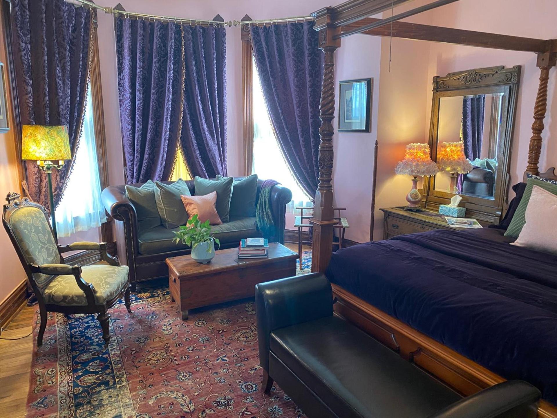 Vineyard Mansion B&B photo 47