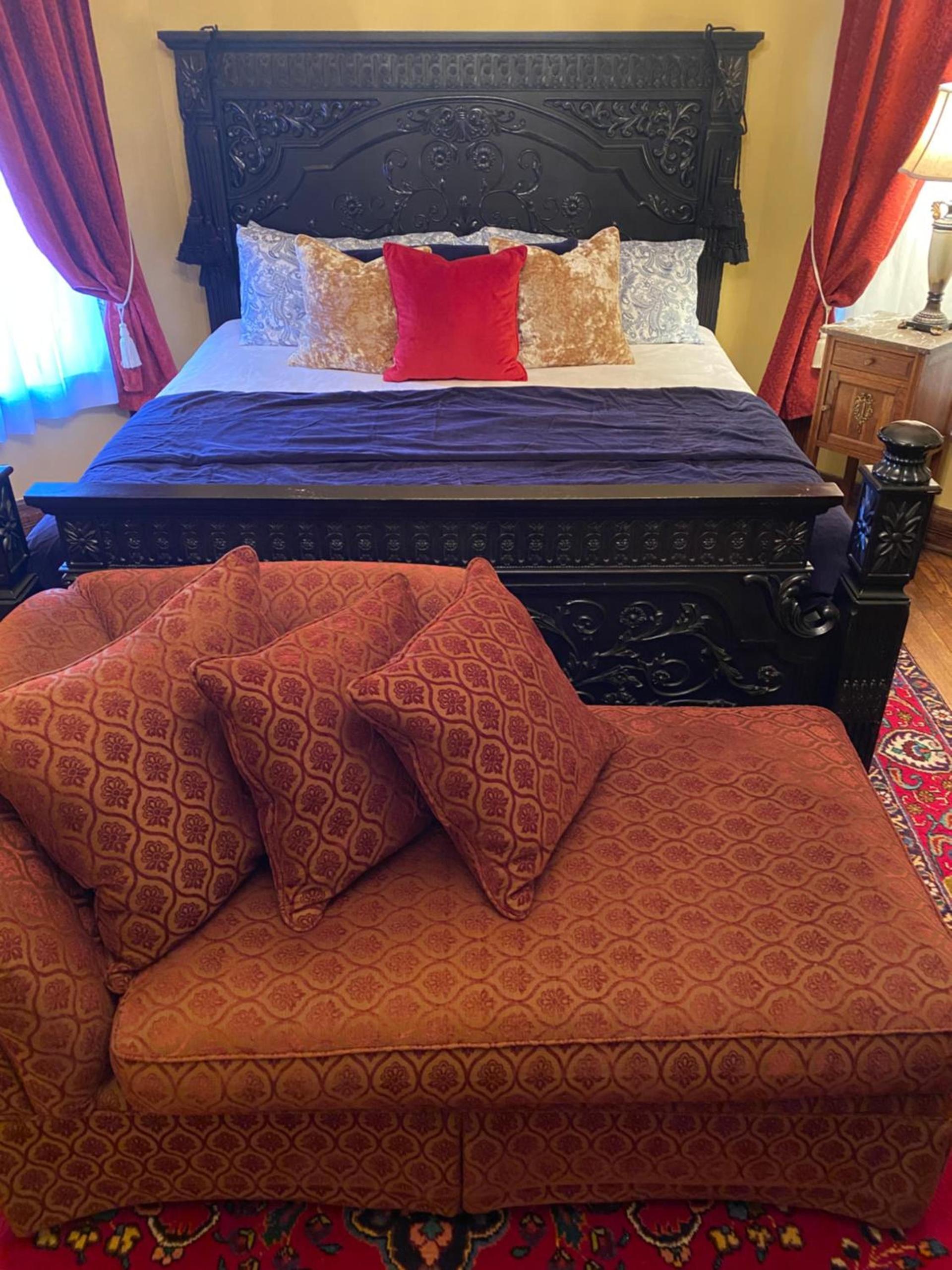 Vineyard Mansion B&B photo 16