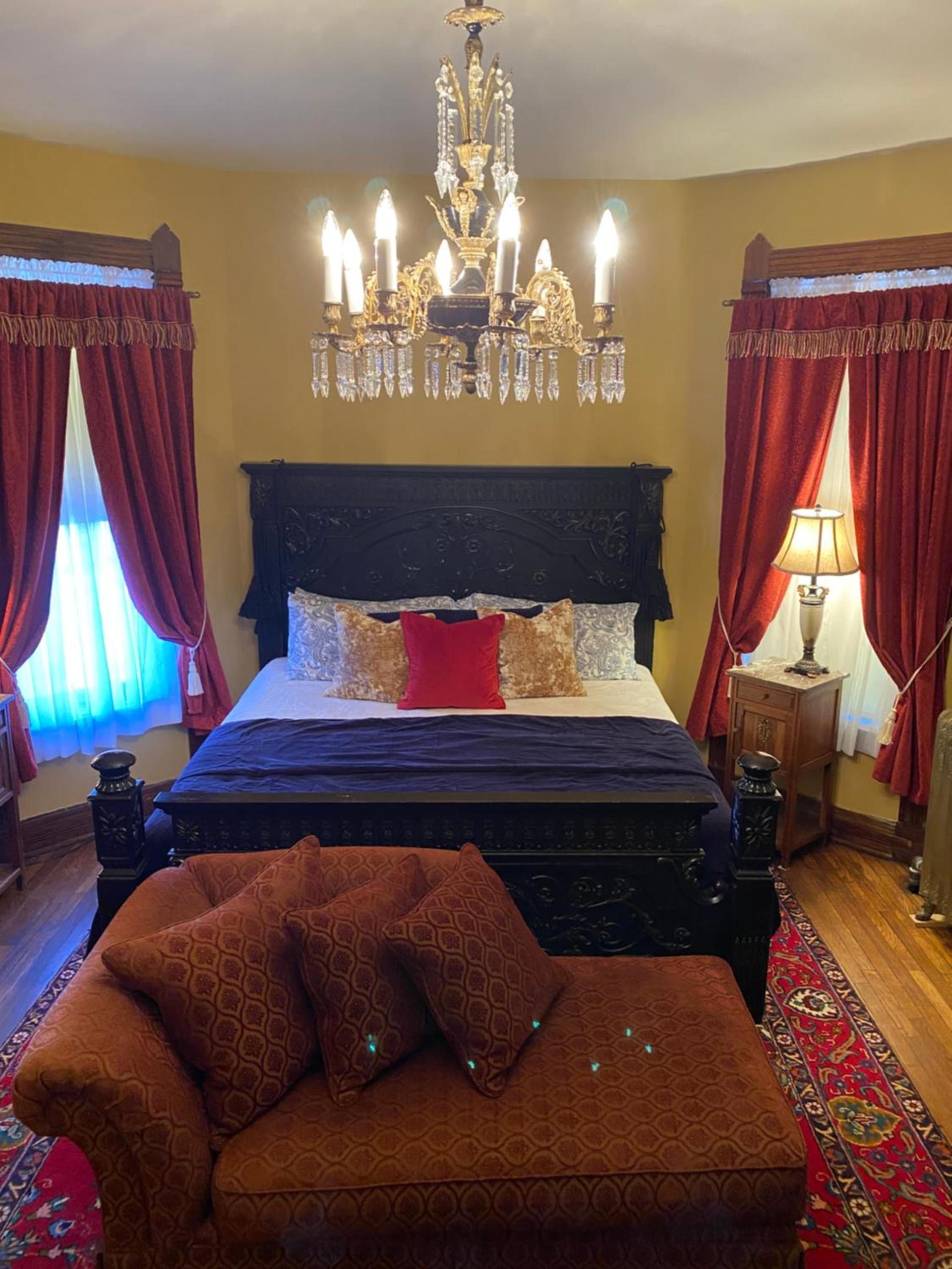 Vineyard Mansion B&B photo 17