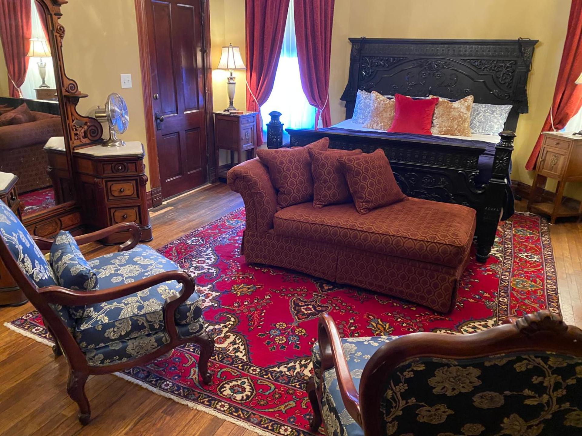 Vineyard Mansion B&B photo 19