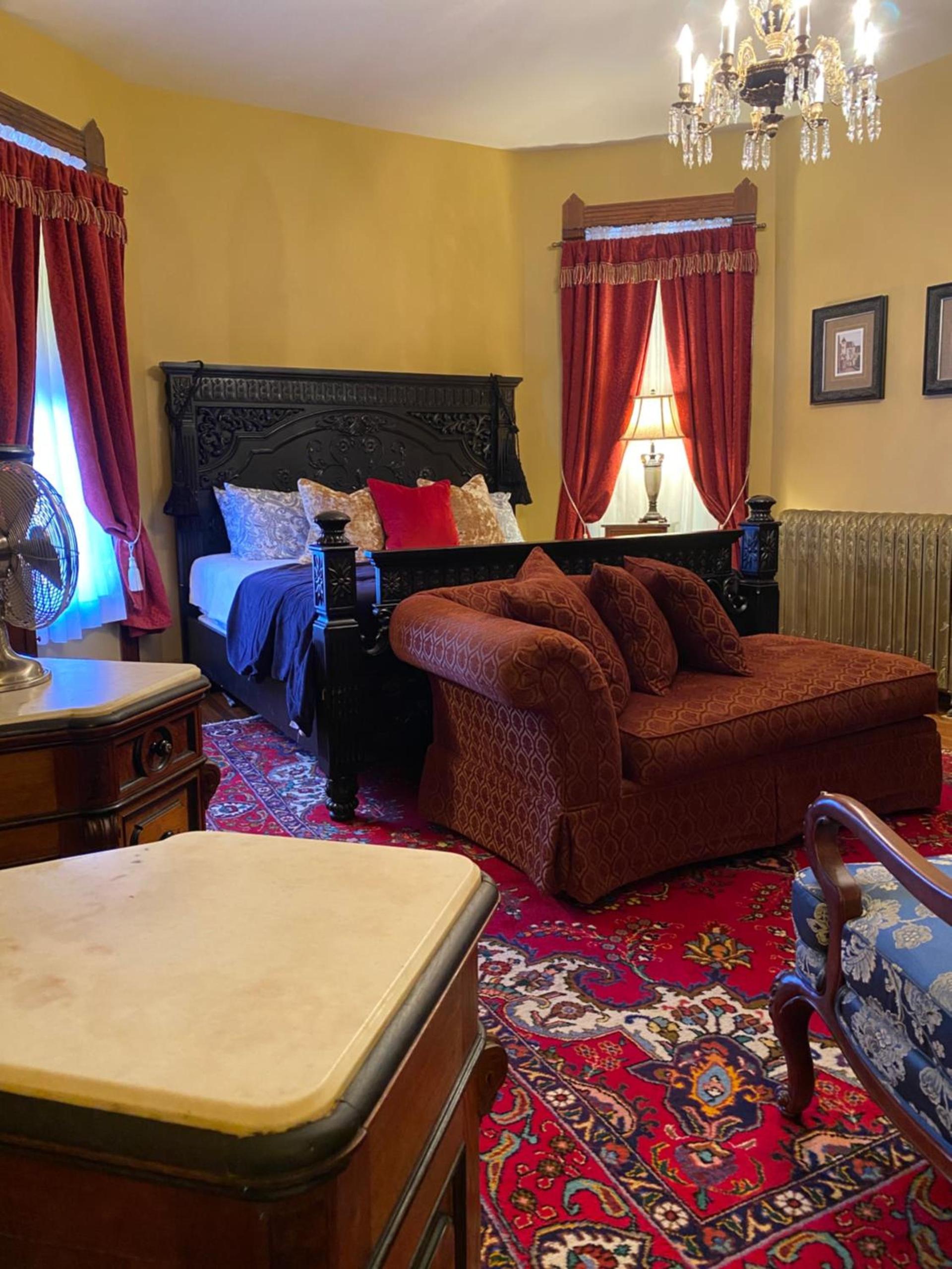 Vineyard Mansion B&B photo 24