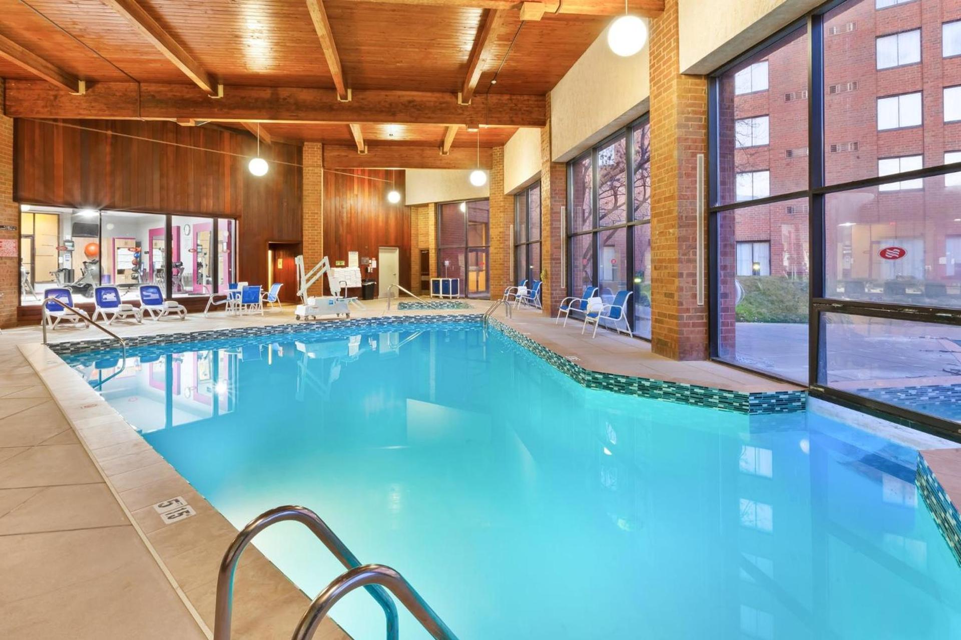 Crowne Plaza Columbus North - Worthington by IHG photo 45
