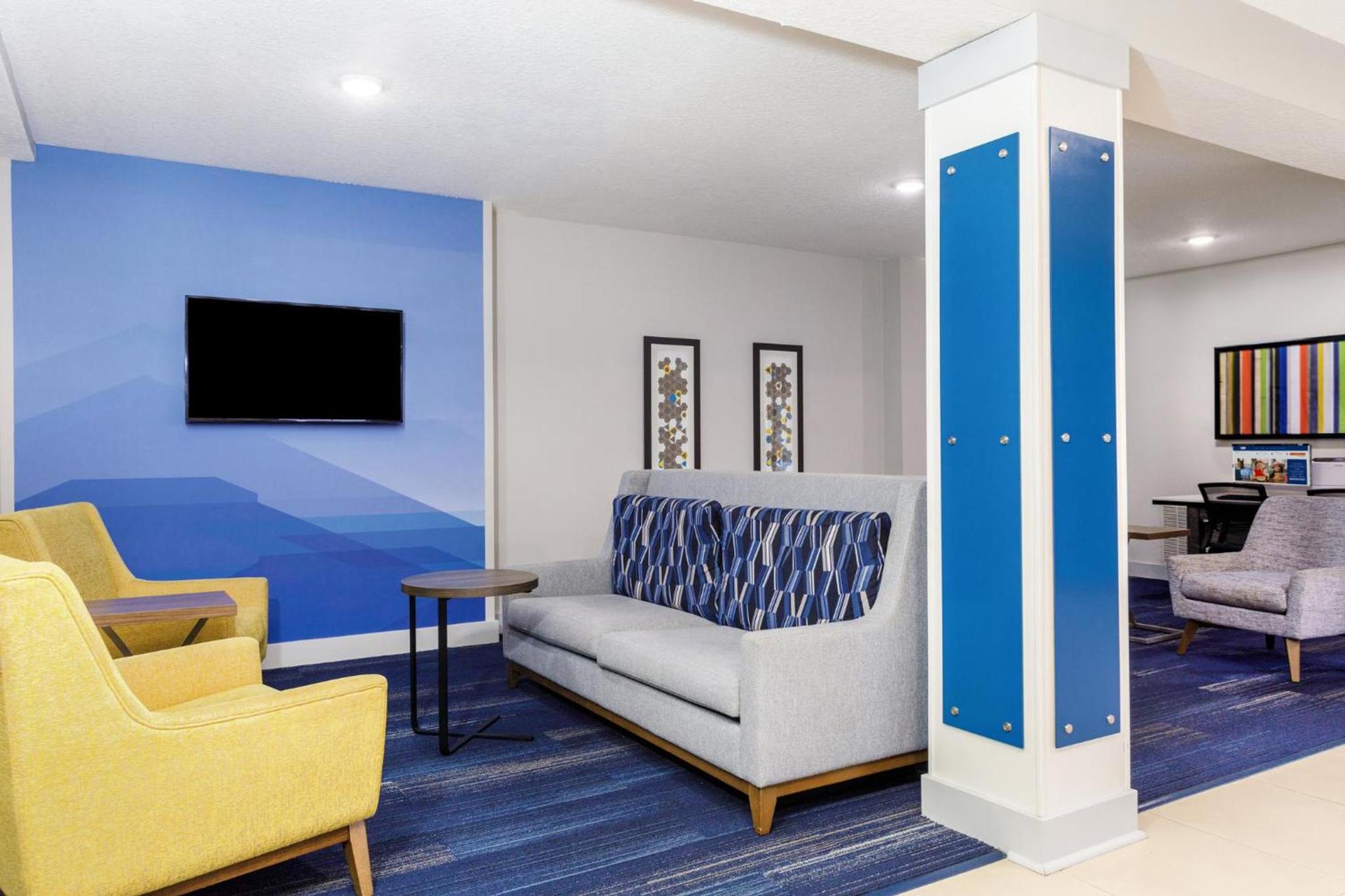 Holiday Inn Express & Suites Jacksonville - Atlantic Beach by IHG photo 75