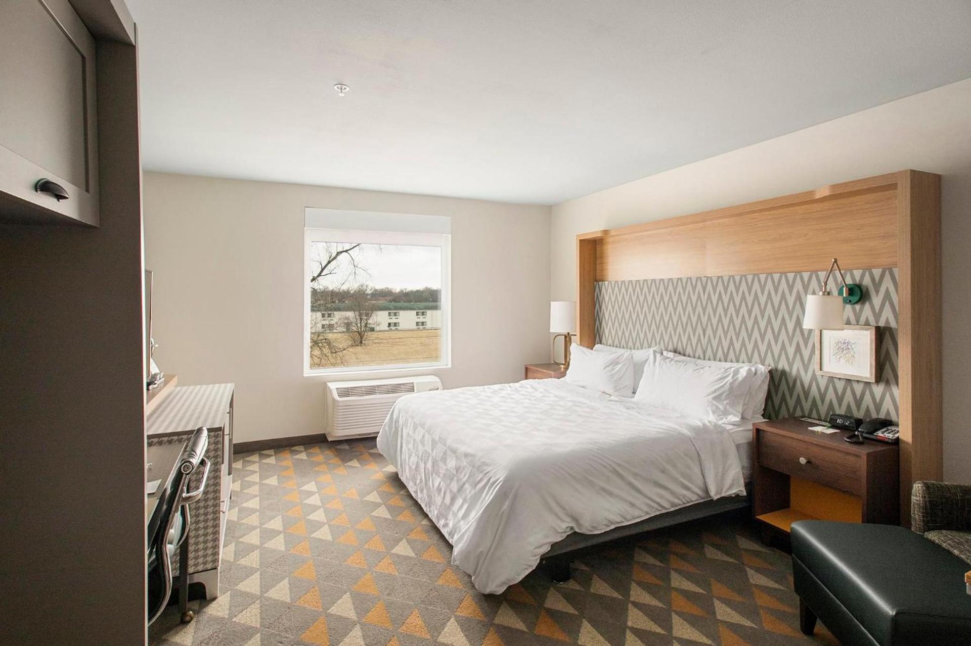 Holiday Inn & Suites Decatur-Forsyth by IHG photo 35