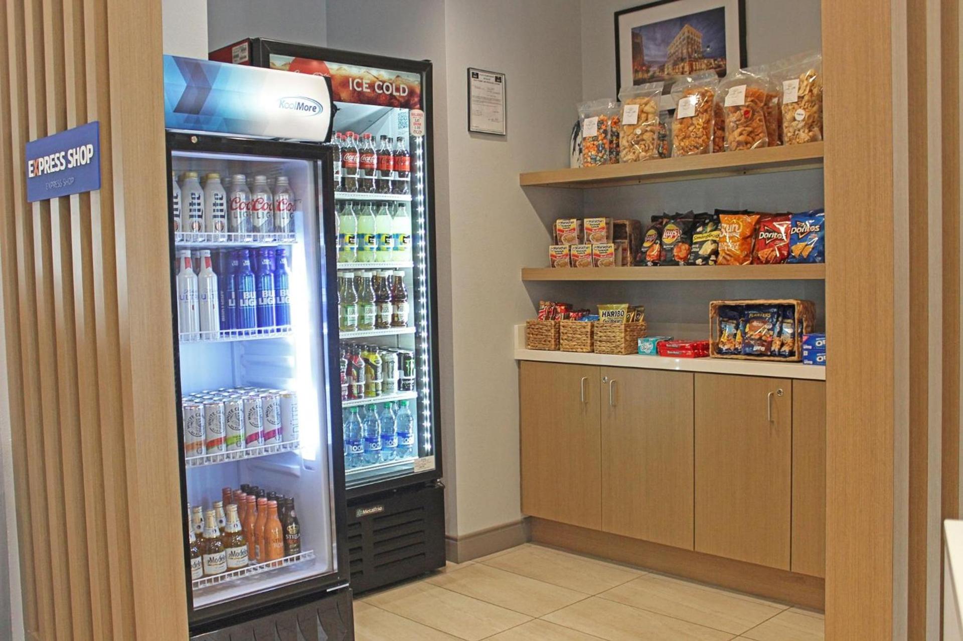 Holiday Inn Express - Hattiesburg West - Univ Area photo 41