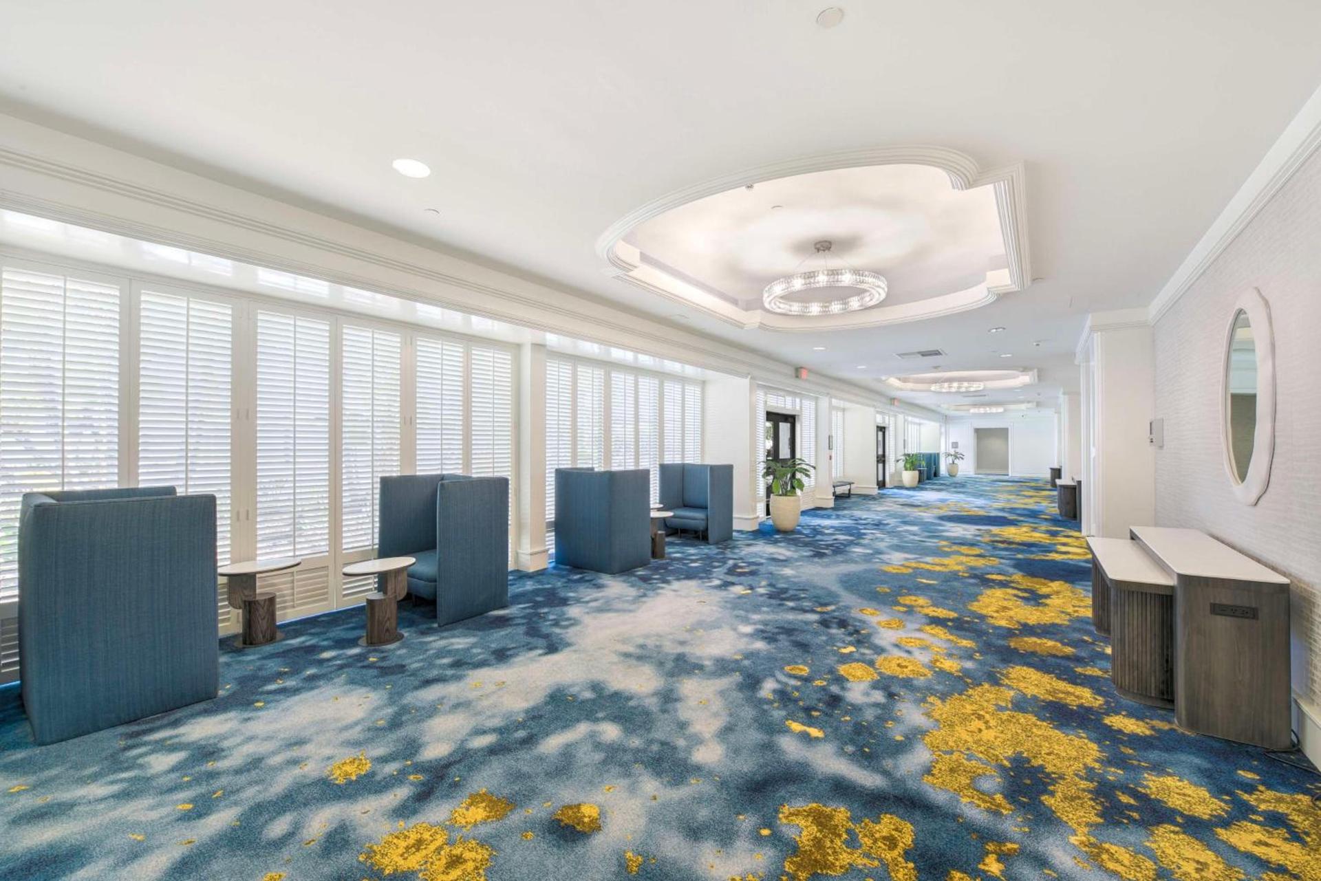 Hilton Irvine/Orange County Airport photo 35