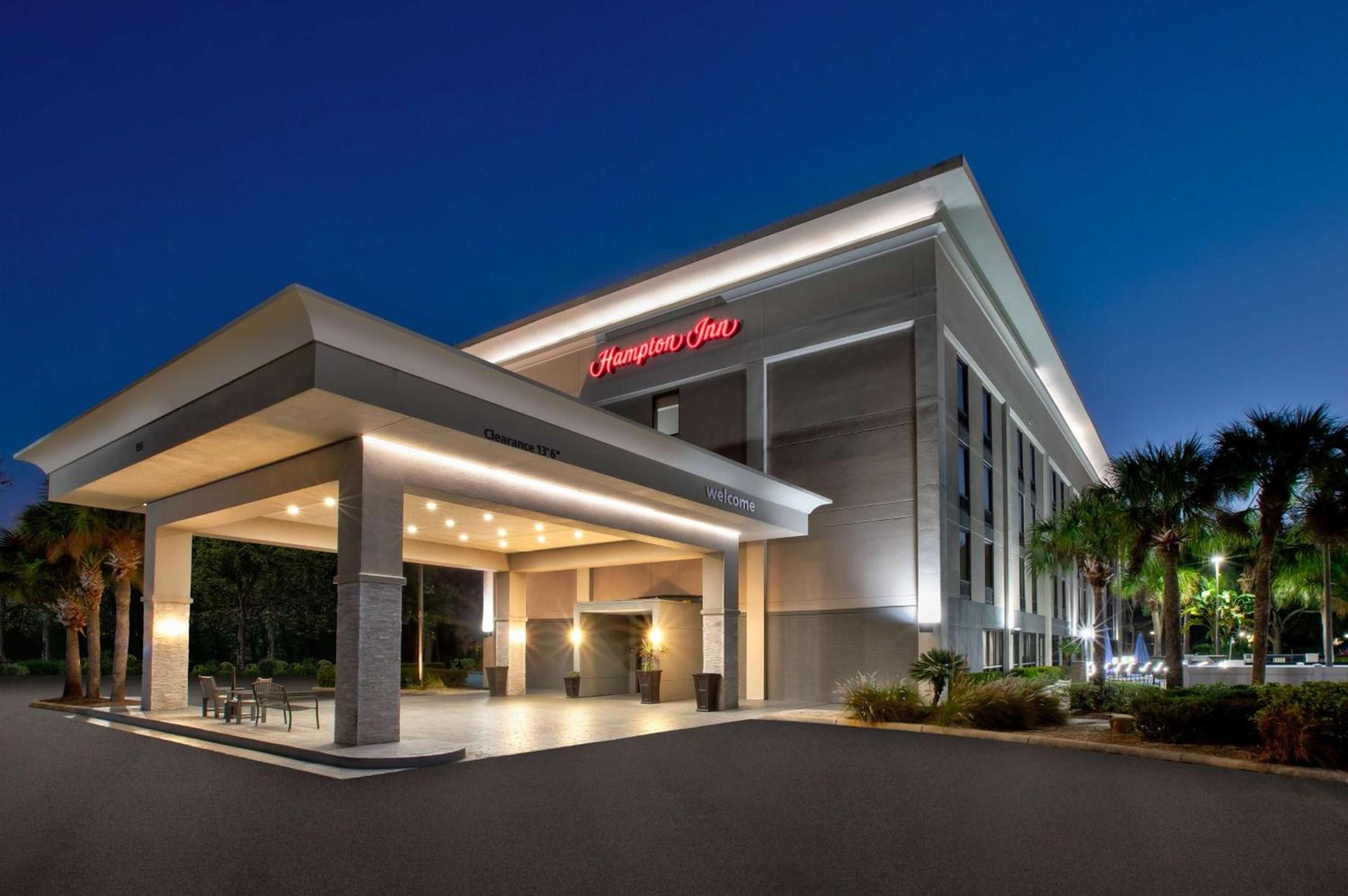 Hampton Inn Daytona/Ormond Beach photo 2