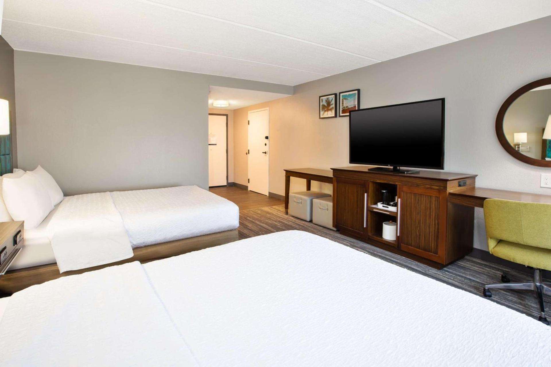 Hampton Inn Daytona/Ormond Beach photo 16