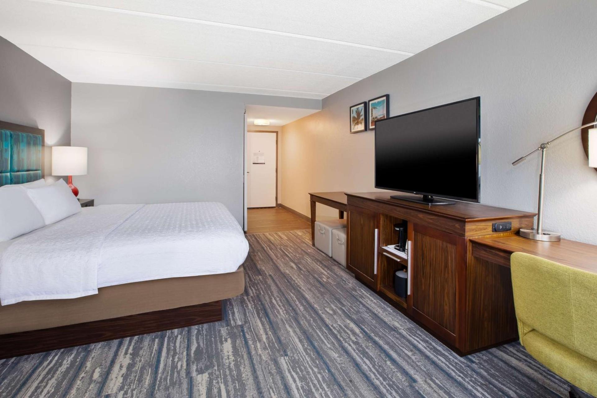 Hampton Inn Daytona/Ormond Beach photo 29