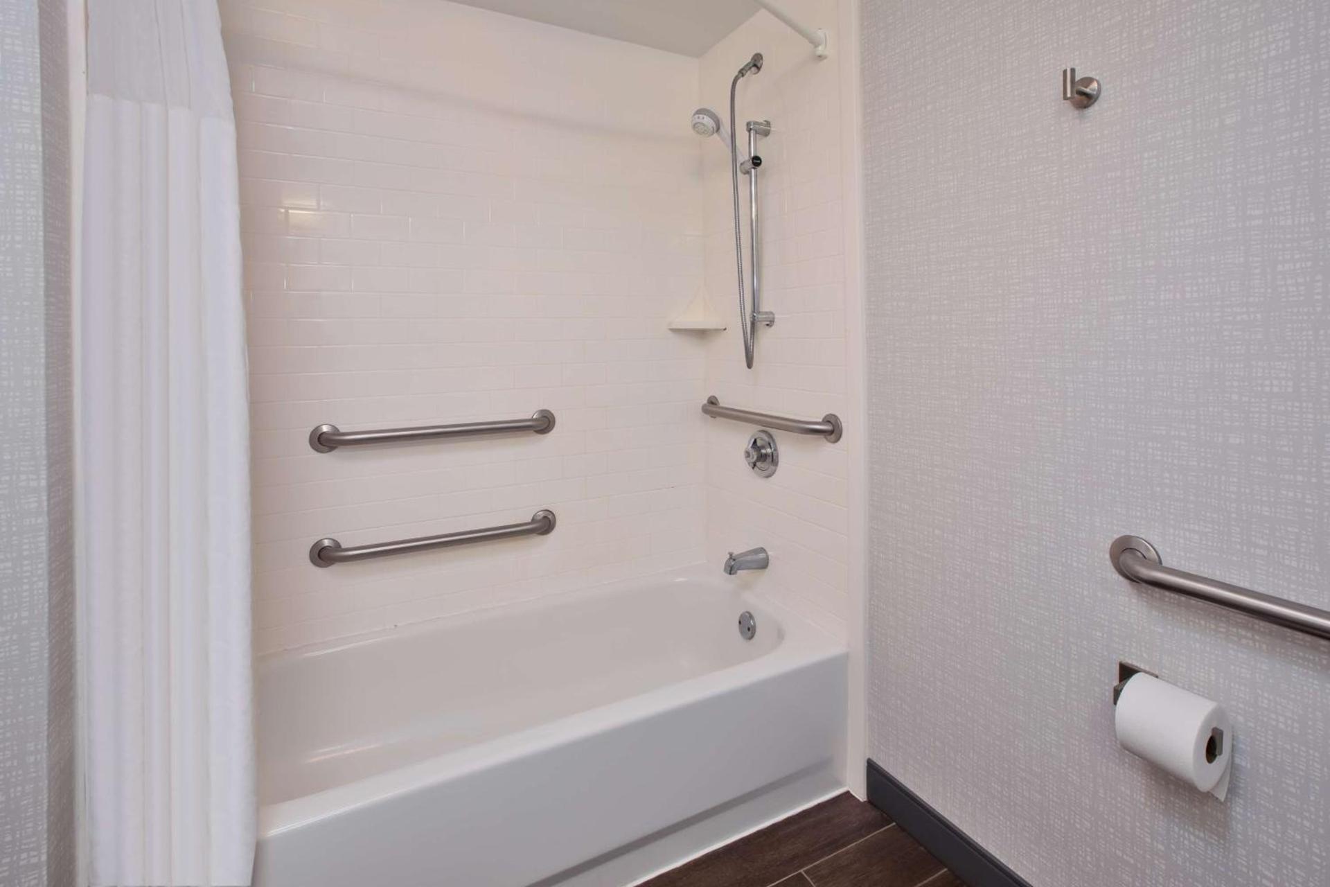 Hampton Inn Daytona/Ormond Beach photo 28