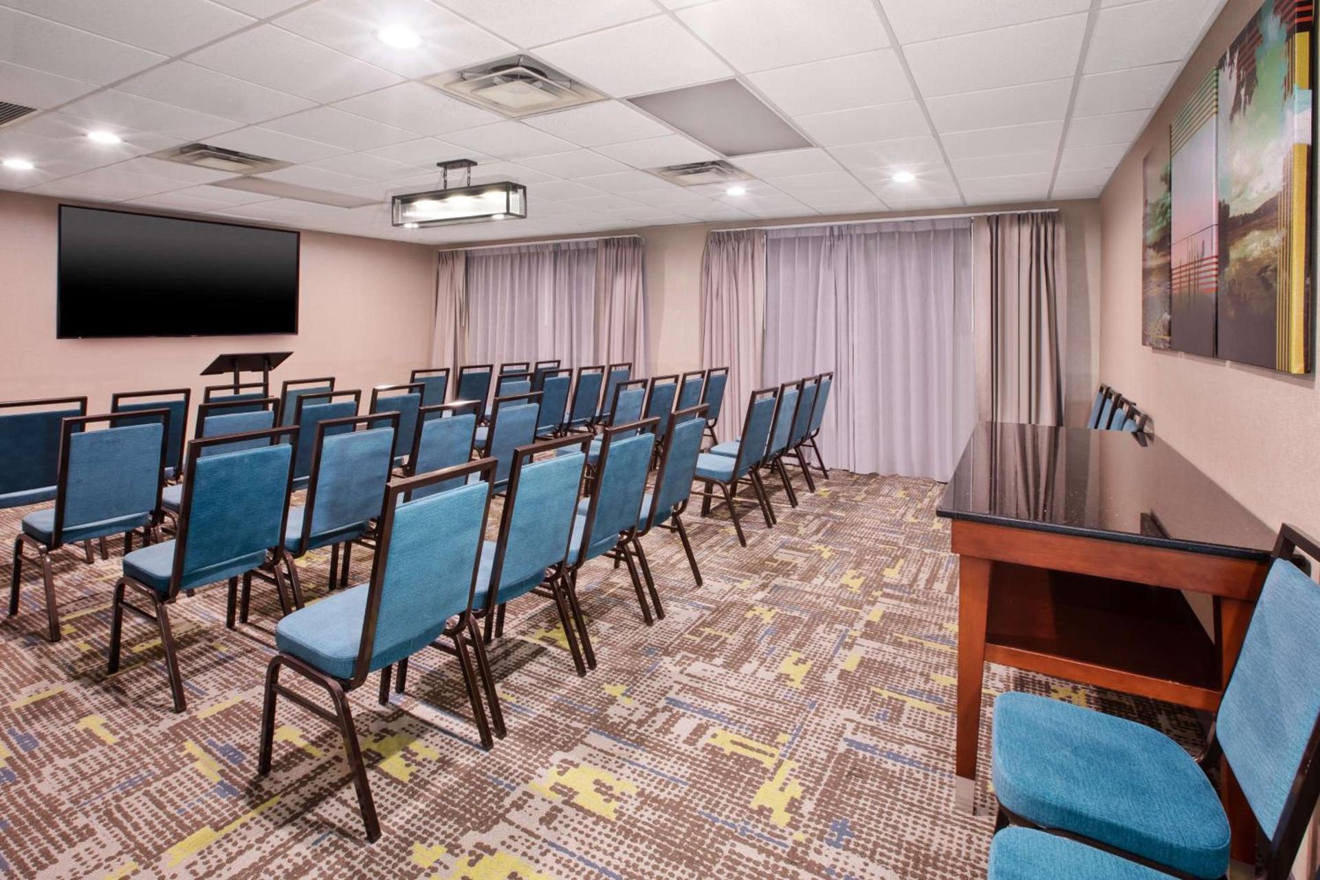 Hampton Inn Daytona/Ormond Beach photo 31