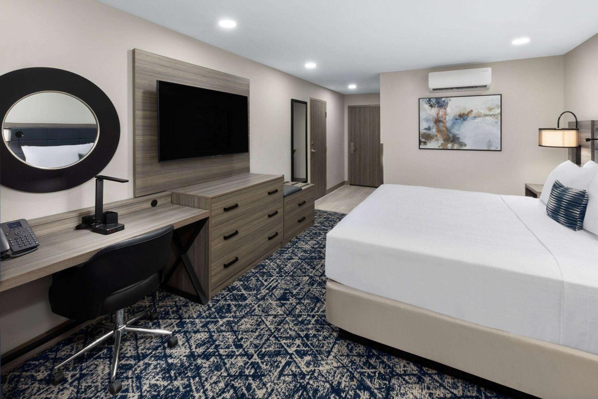 Wyndham DFW Airport photo 11
