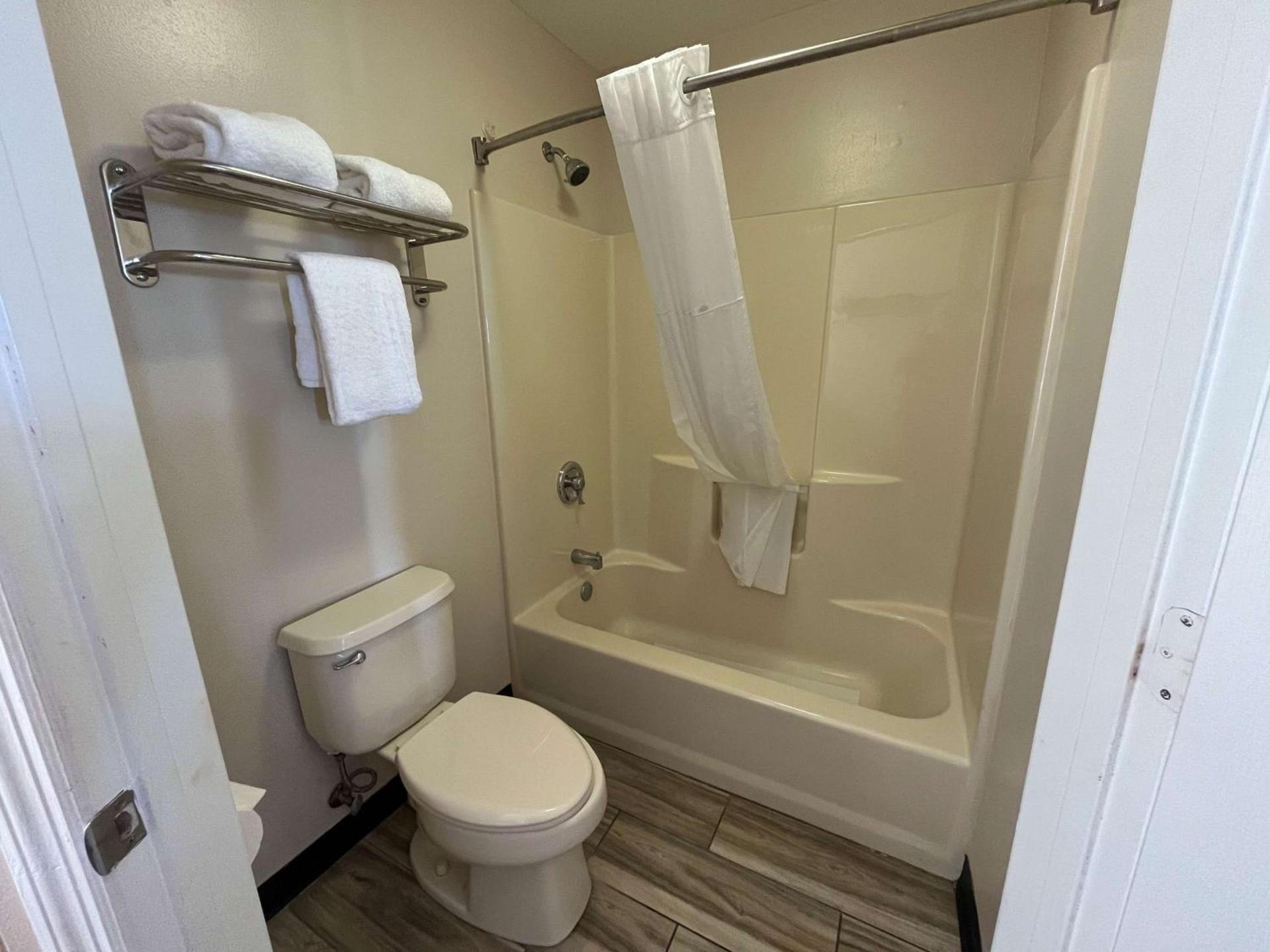 Motel 6 Georgetown, SC Marina photo 21