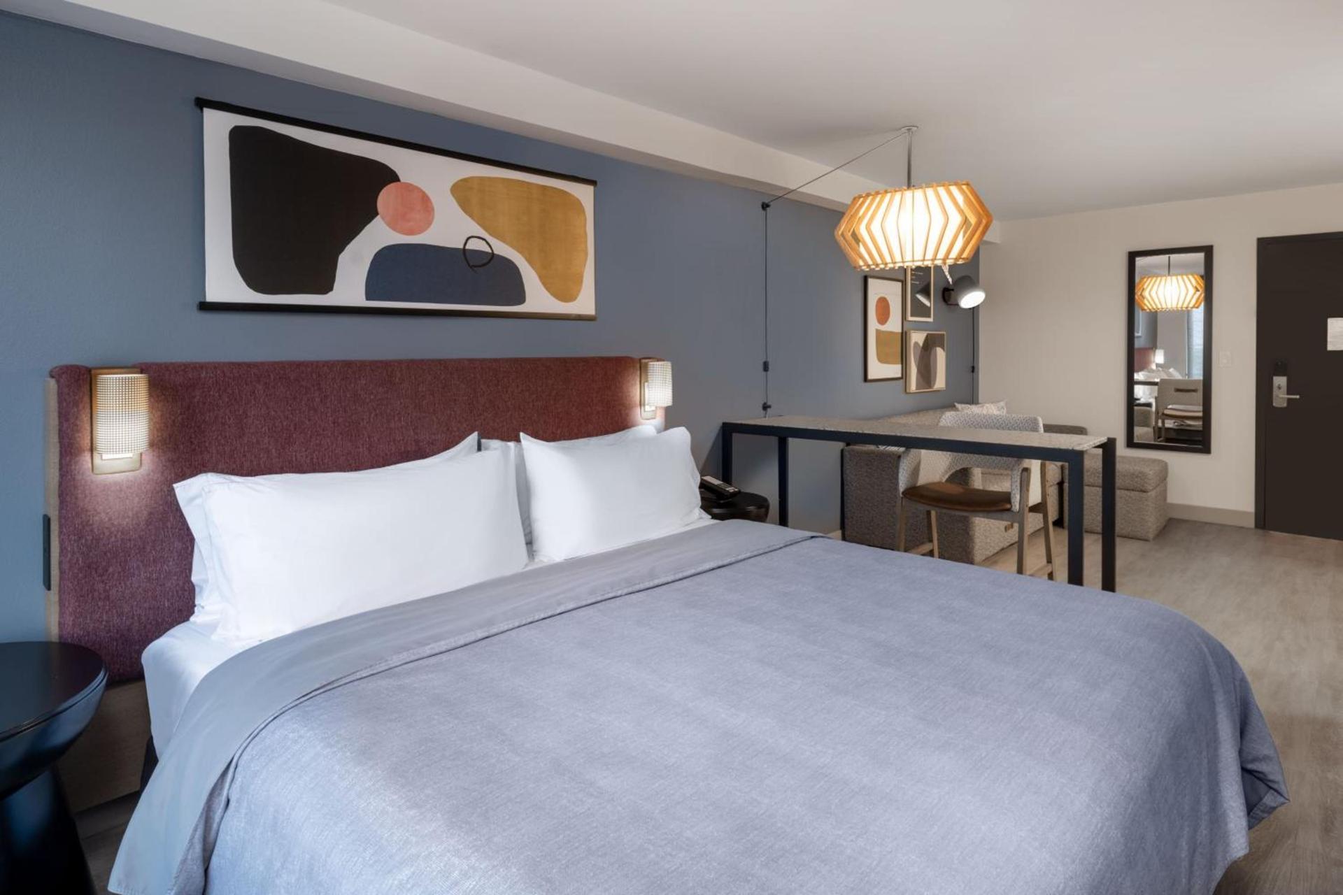 Atwell Suites Austin Airport by IHG photo 65