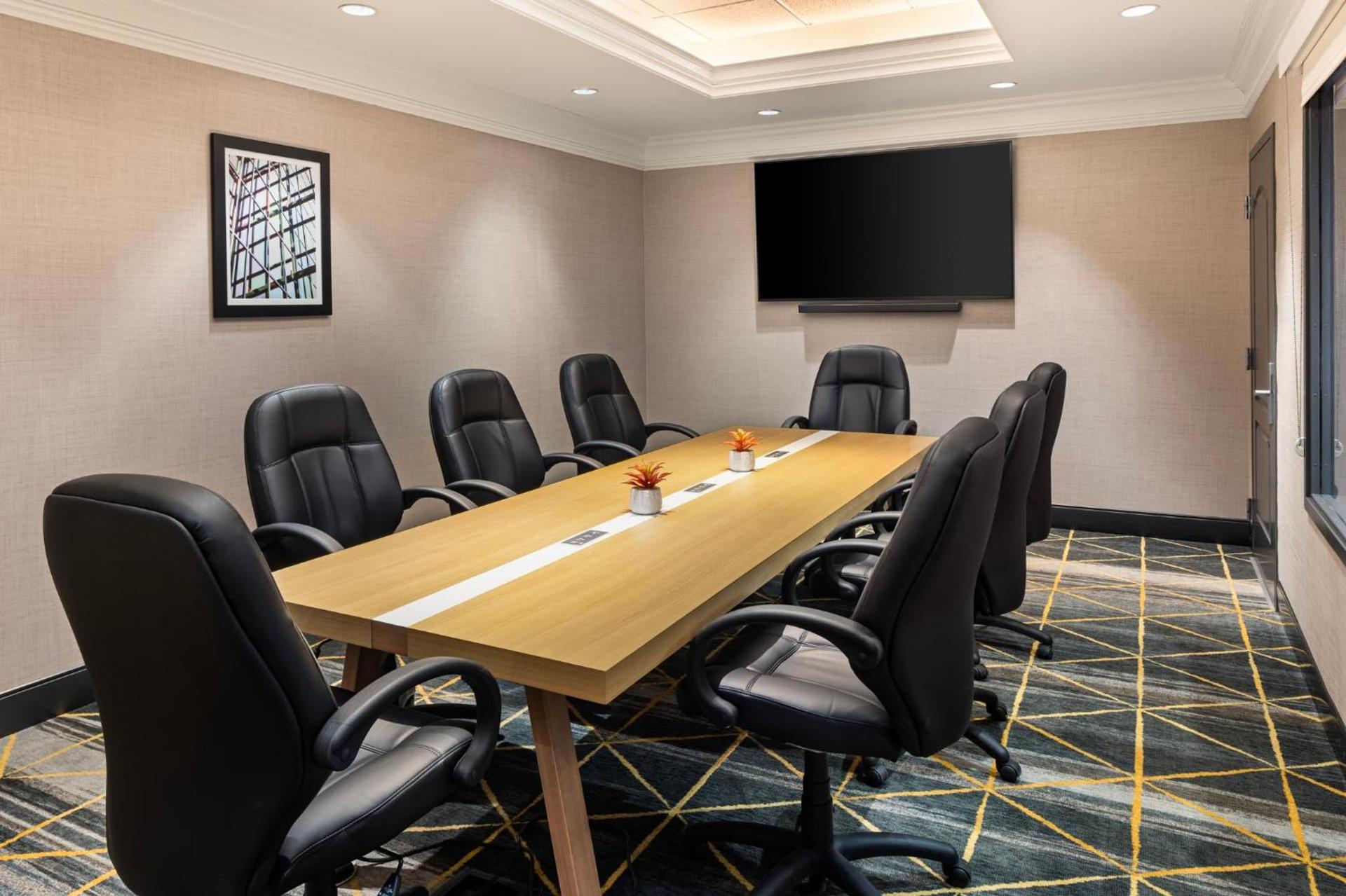 Holiday Inn Hotel & Suites Maple Grove Northwest Minneapolis-Arbor Lakes by IHG photo 43
