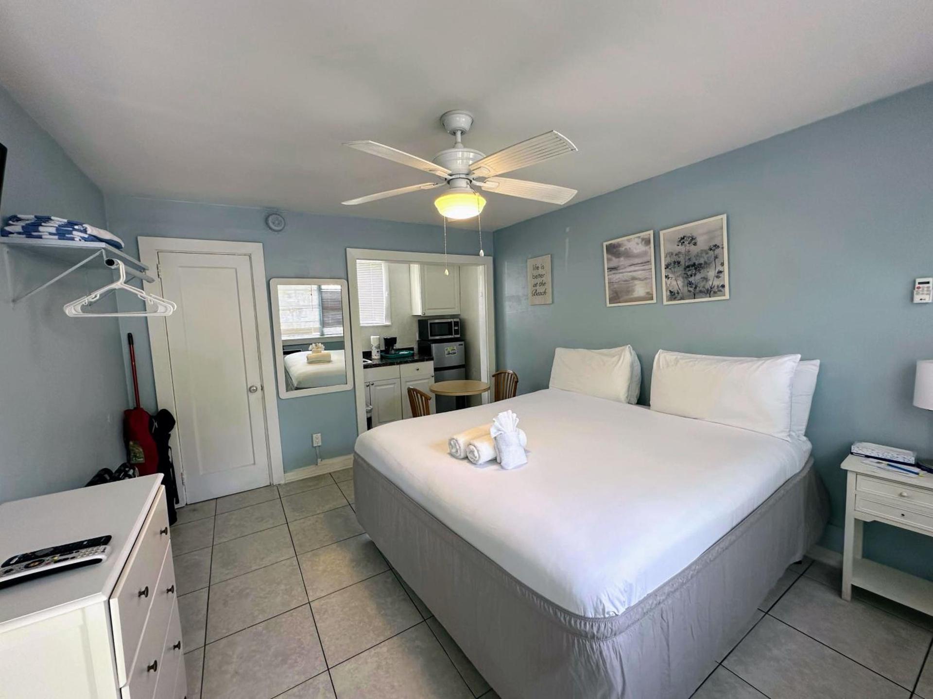 St Maurice Beach Inn photo 7