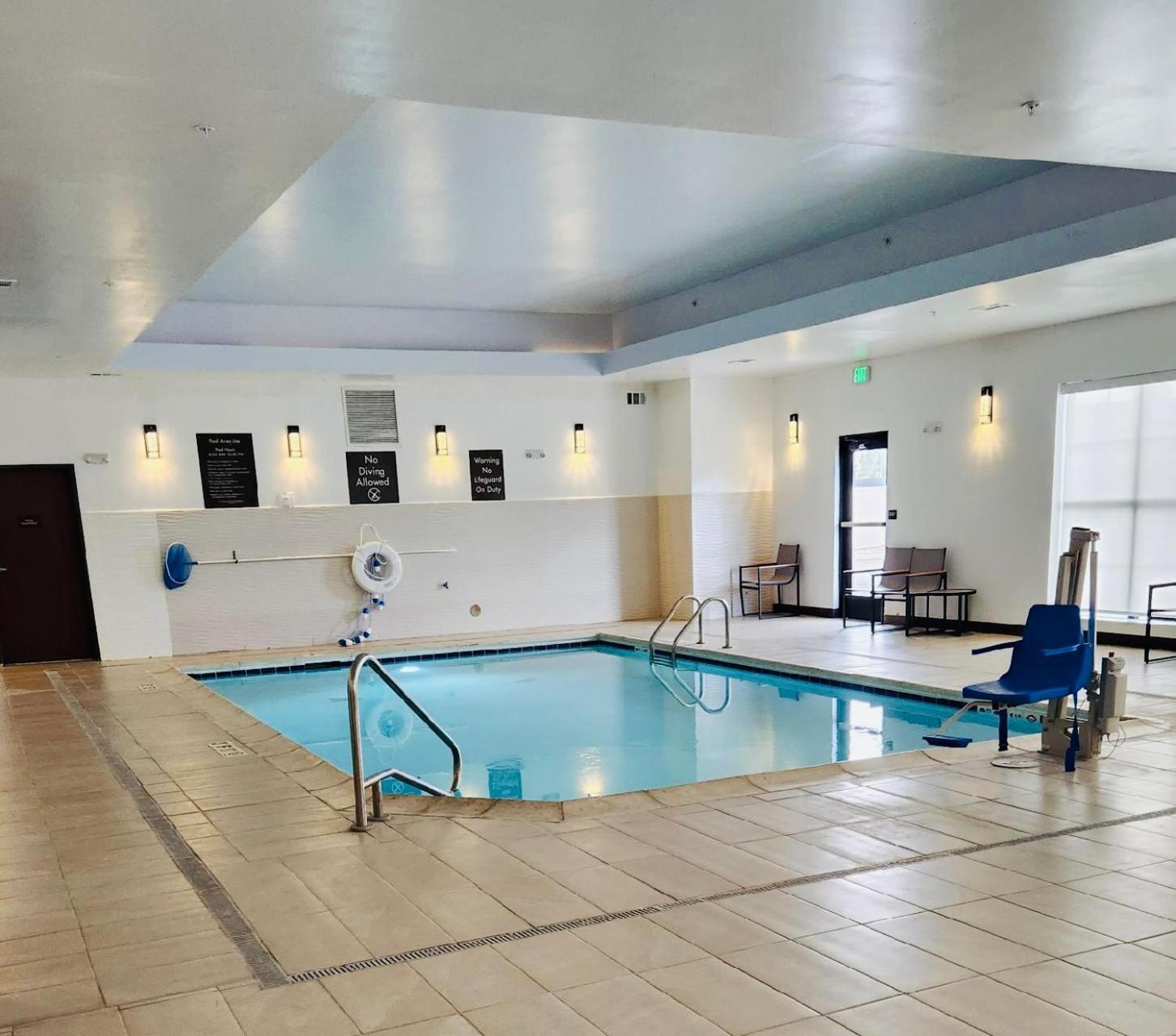Comfort Suites Cheyenne photo 32