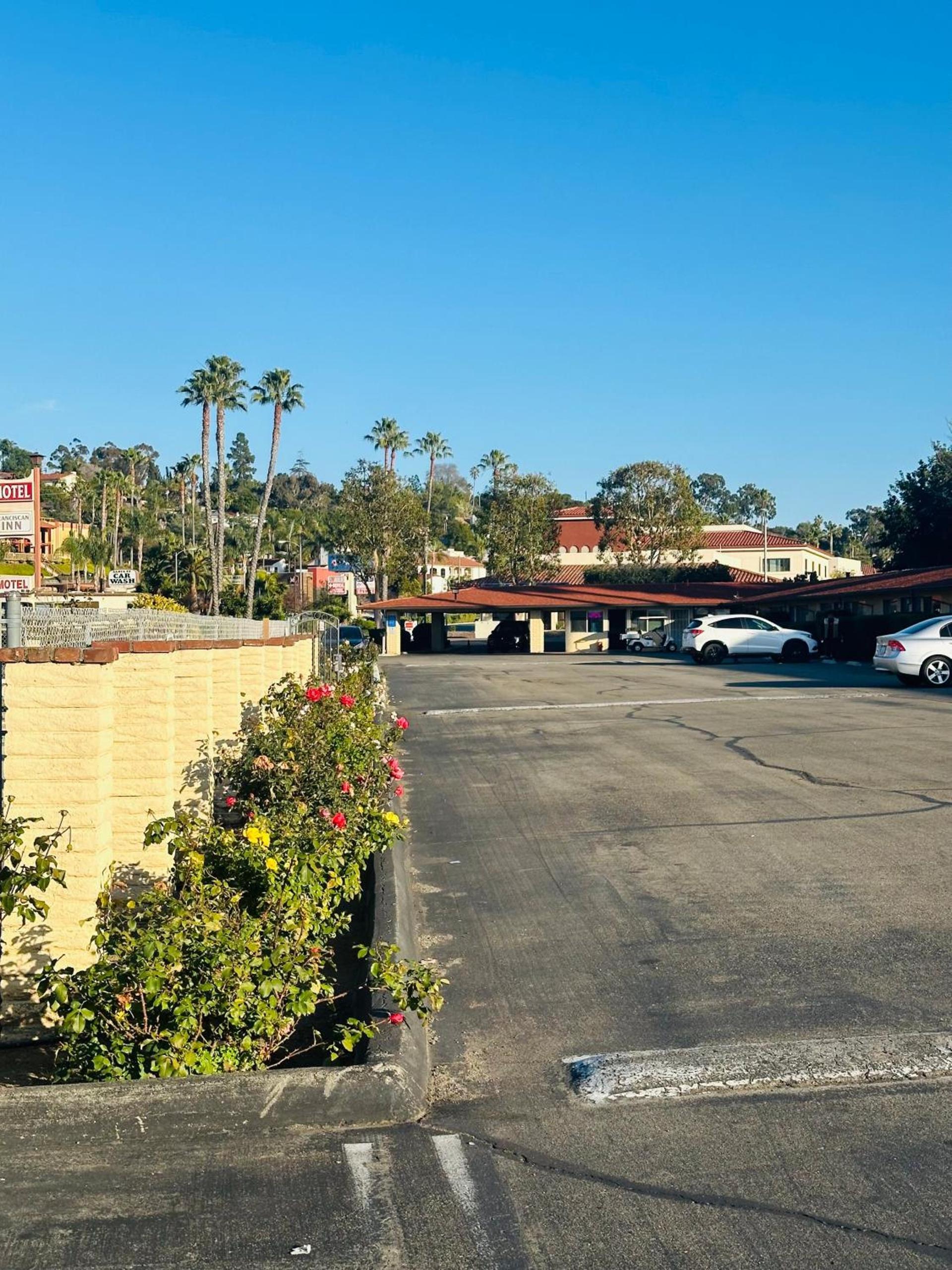 Franciscan Inn Motel photo 8