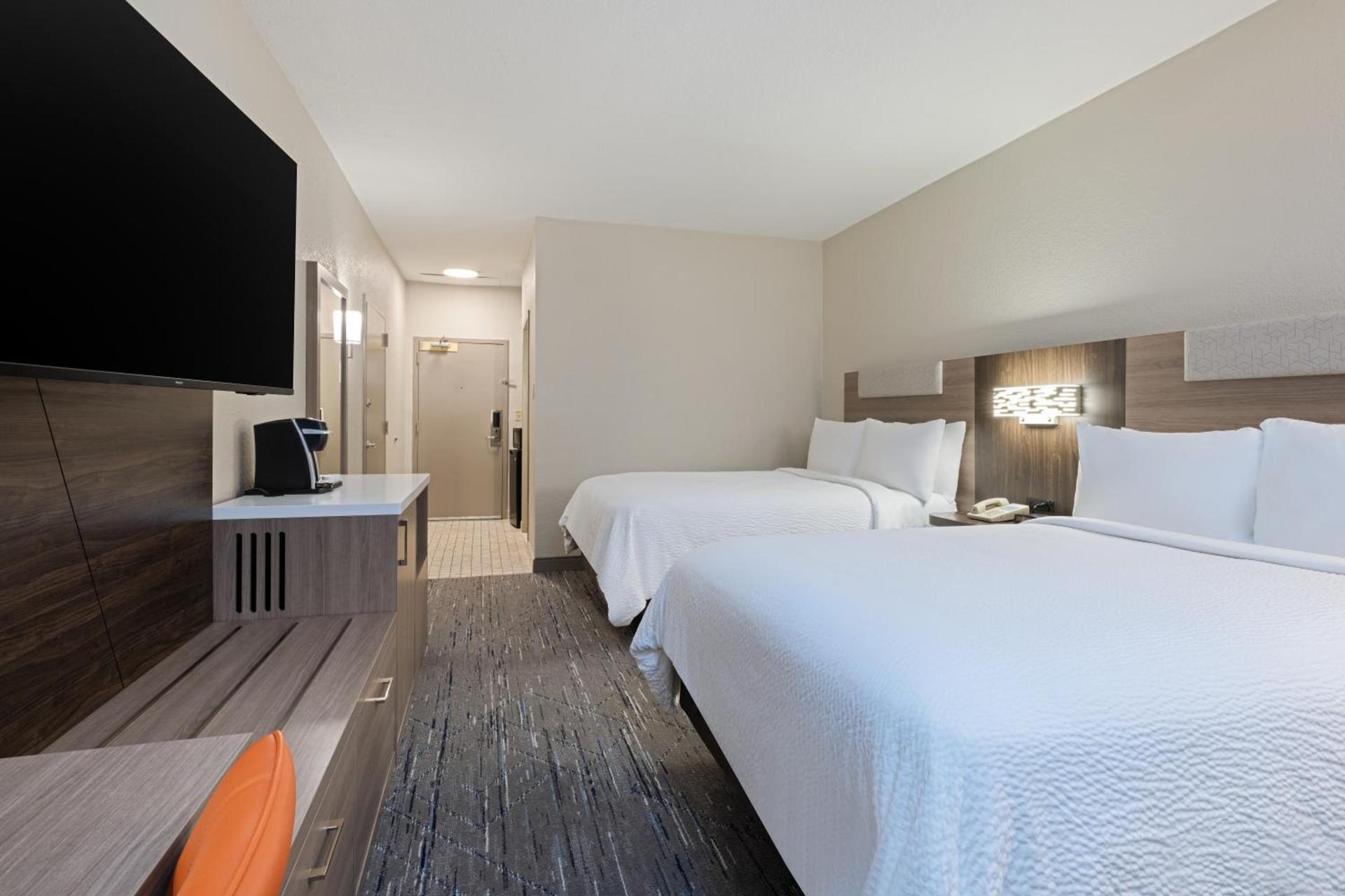 Holiday Inn Express Hotel & Suites Ft. Lauderdale-Plantation by IHG photo 4