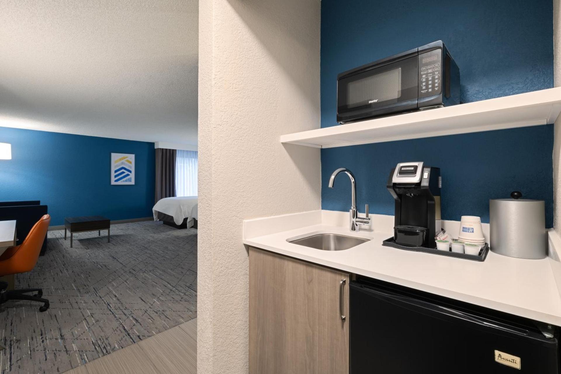 Holiday Inn Express Hotel & Suites Ft. Lauderdale-Plantation by IHG photo 18