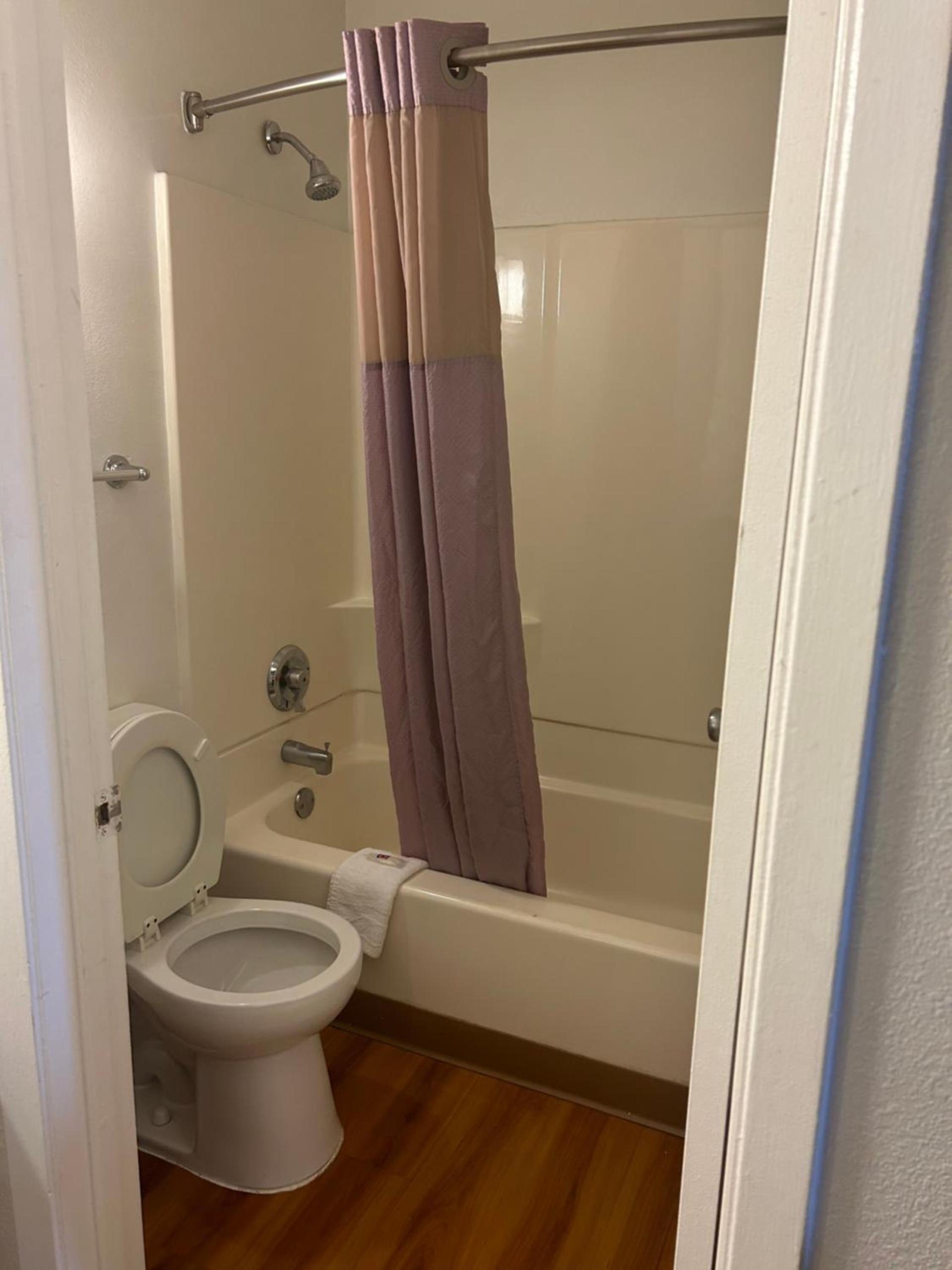 Motel 6-Austin, TX - North Central photo 67