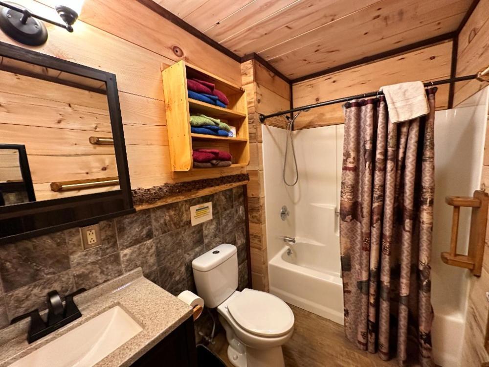 Best Bear Lodge photo 14