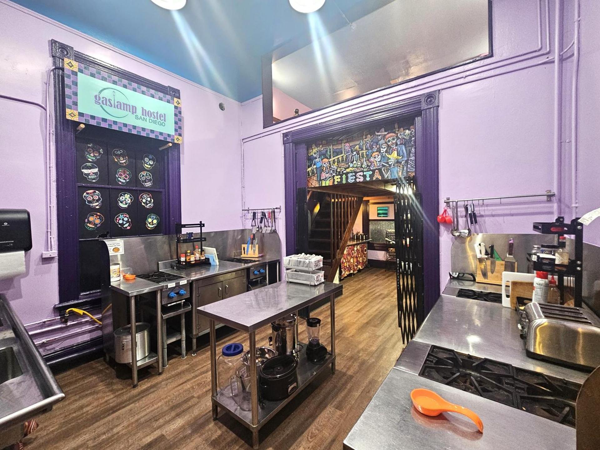 Gaslamp Hostel photo 41