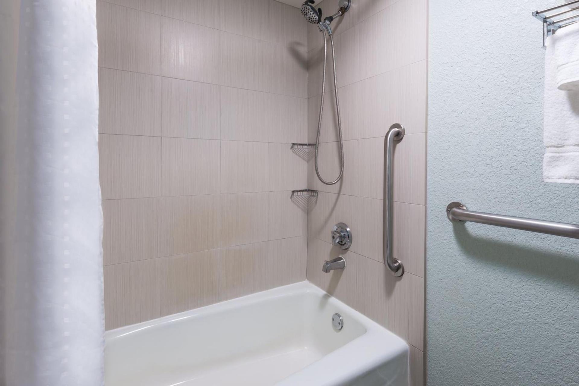 Holiday Inn Express Hotel & Suites Ft. Lauderdale-Plantation by IHG photo 37