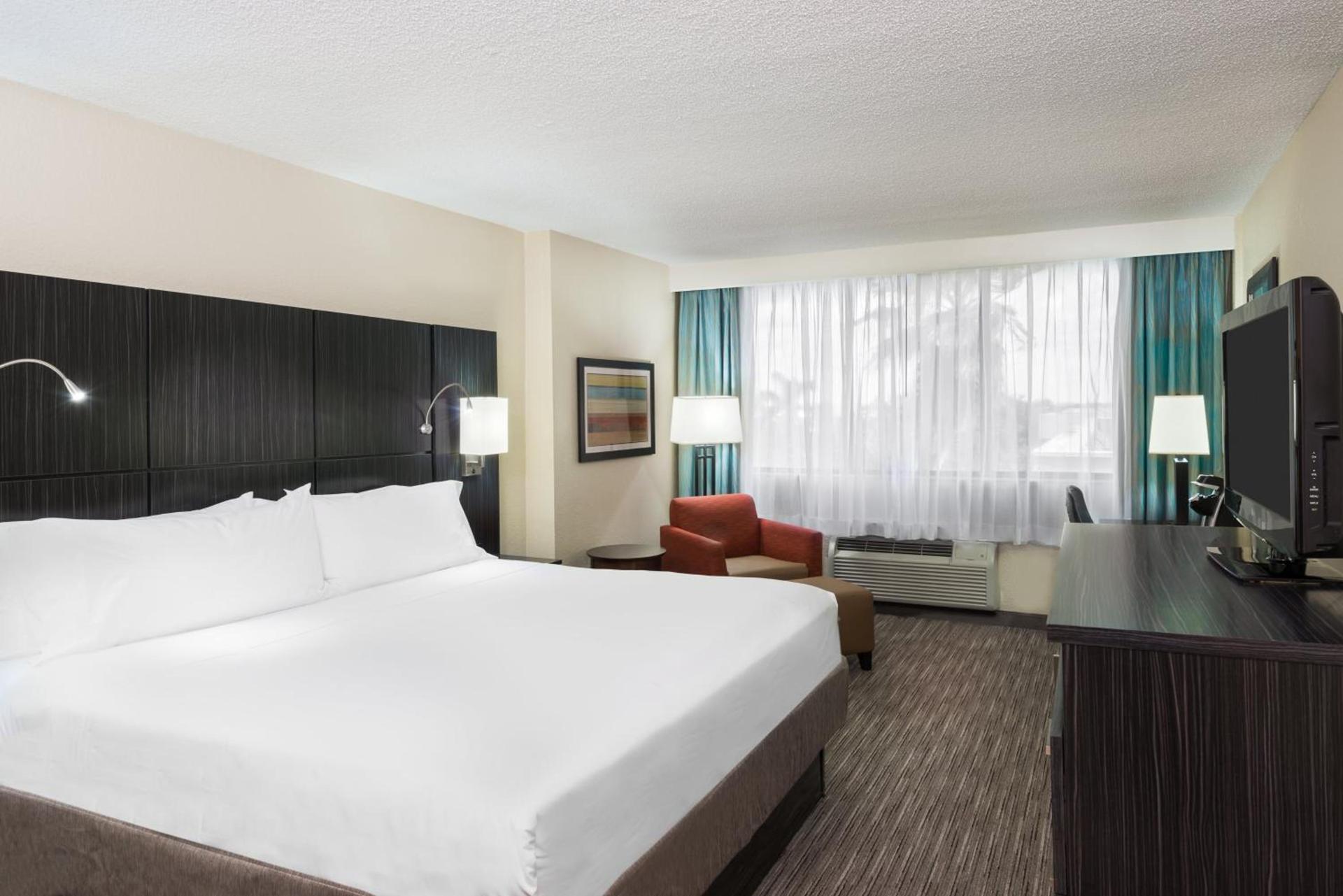 Holiday Inn Express Hotel & Suites Ft. Lauderdale-Plantation by IHG photo 91