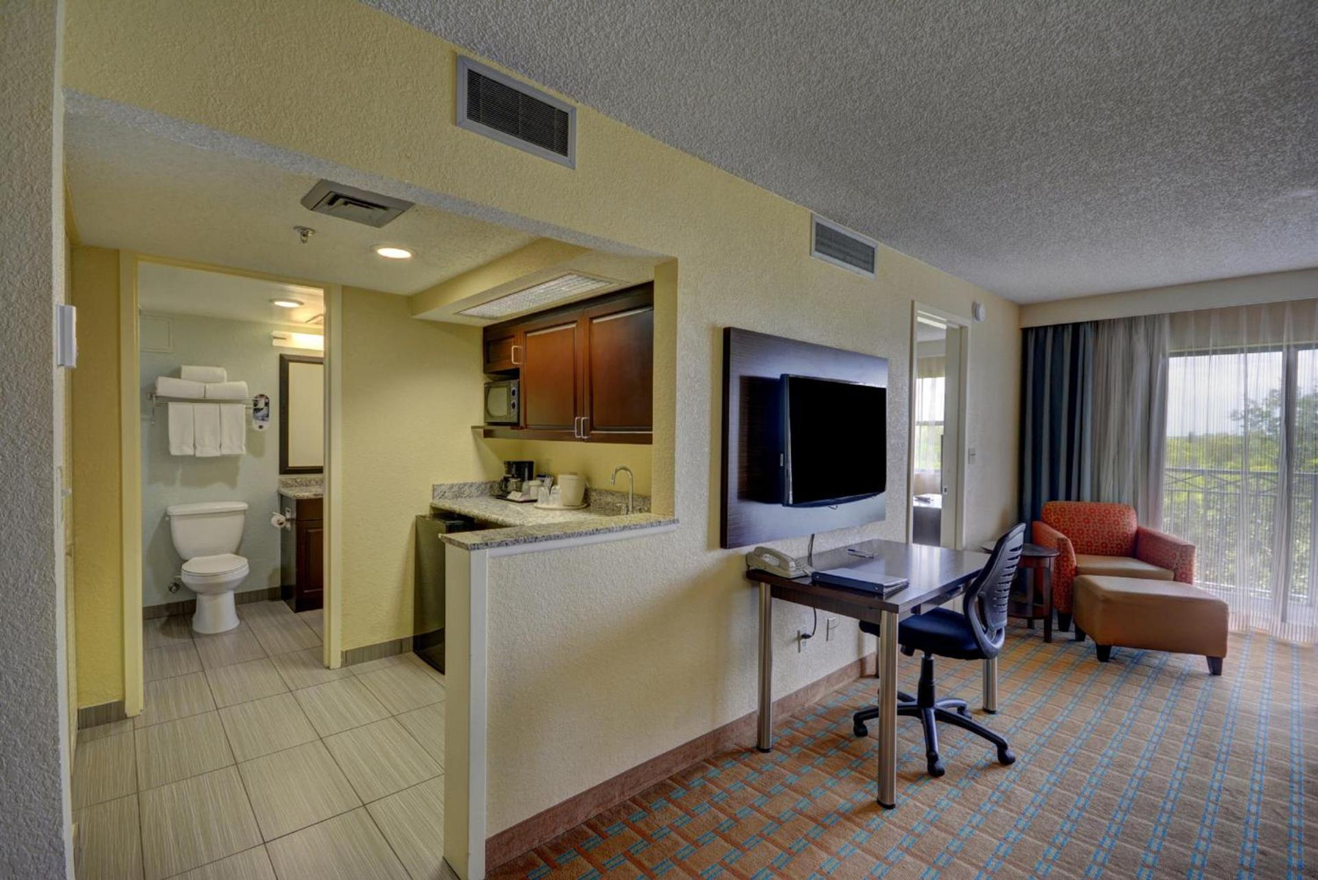 Holiday Inn Express Hotel & Suites Ft. Lauderdale-Plantation by IHG photo 58