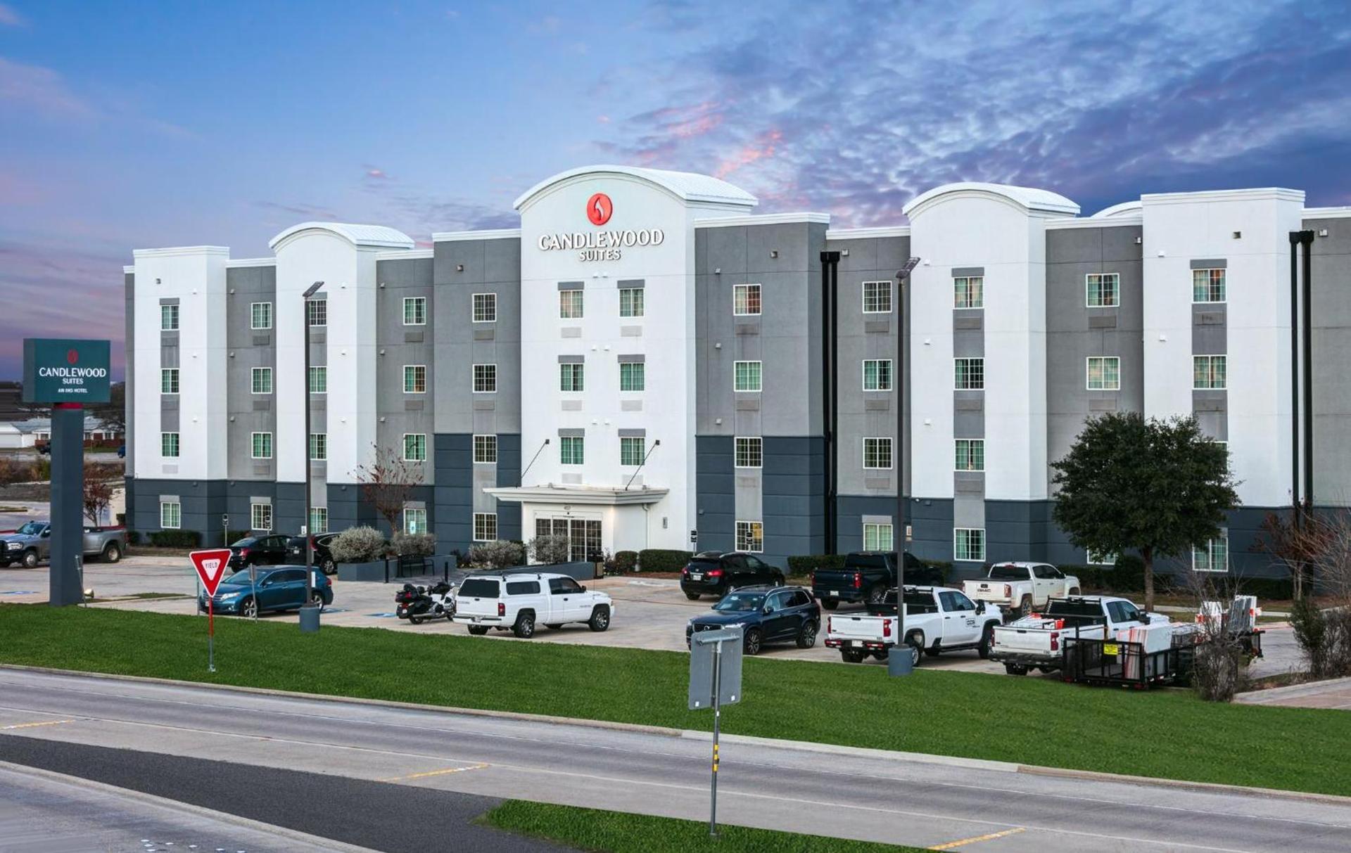 Candlewood Suites Fort Worth West by IHG photo 8