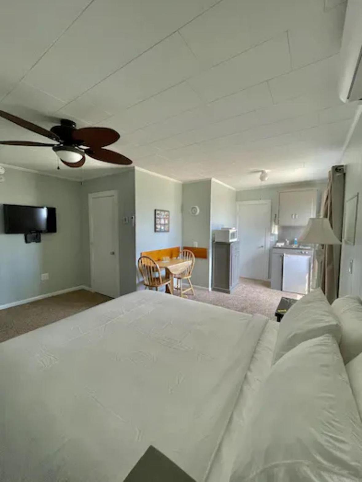 Echo Motel photo 9