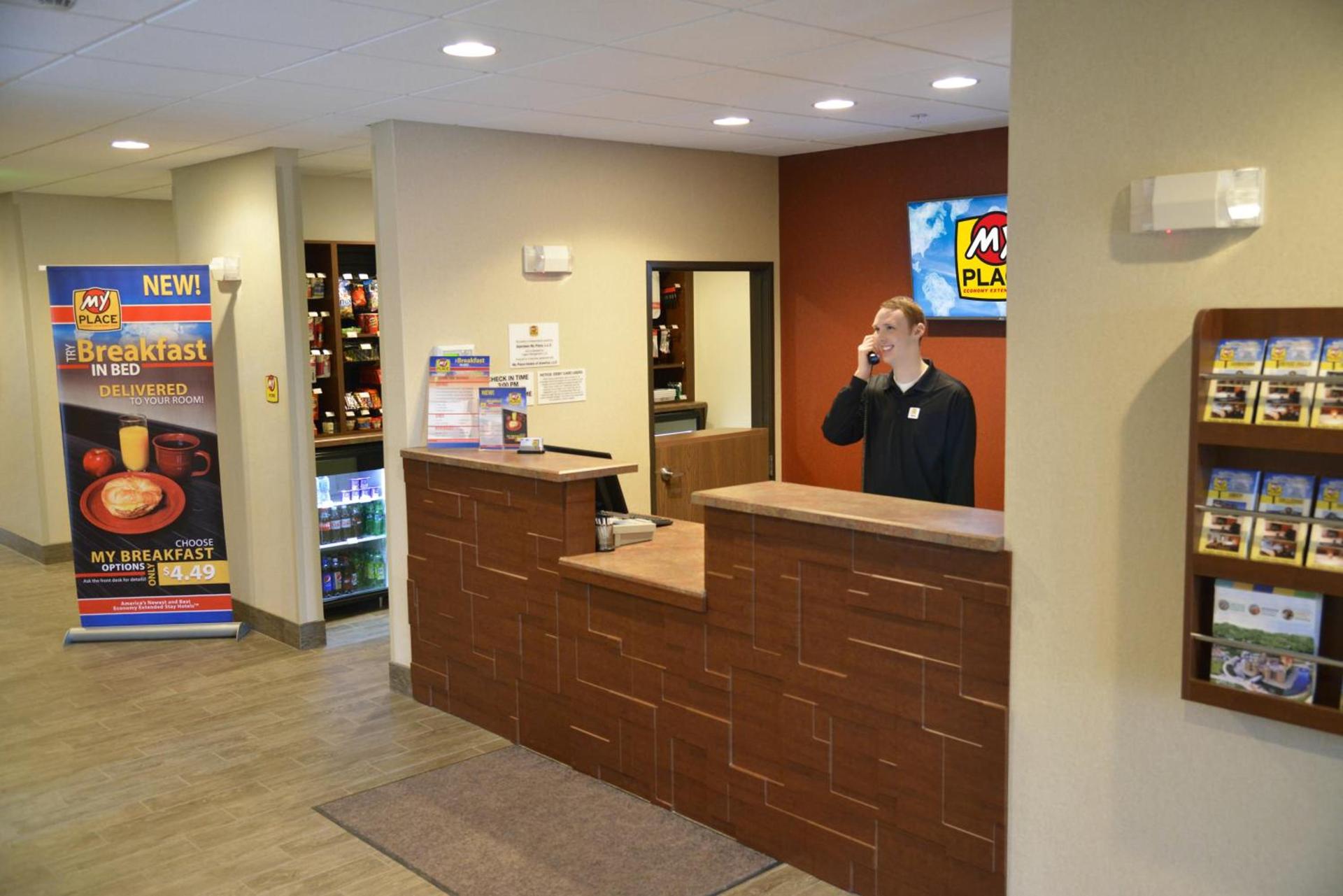 MainStay Suites Spokane Valley photo 2