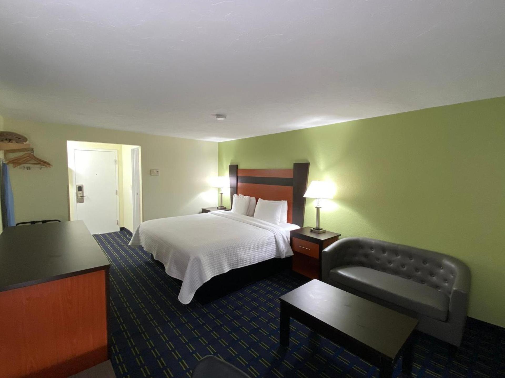 The Mariner Resort Cape Cod by The Red Collection photo 44