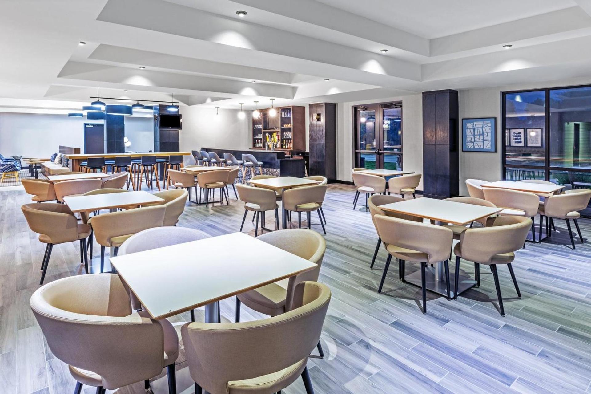 Holiday Inn & Suites Stillwater-University West by IHG photo 51