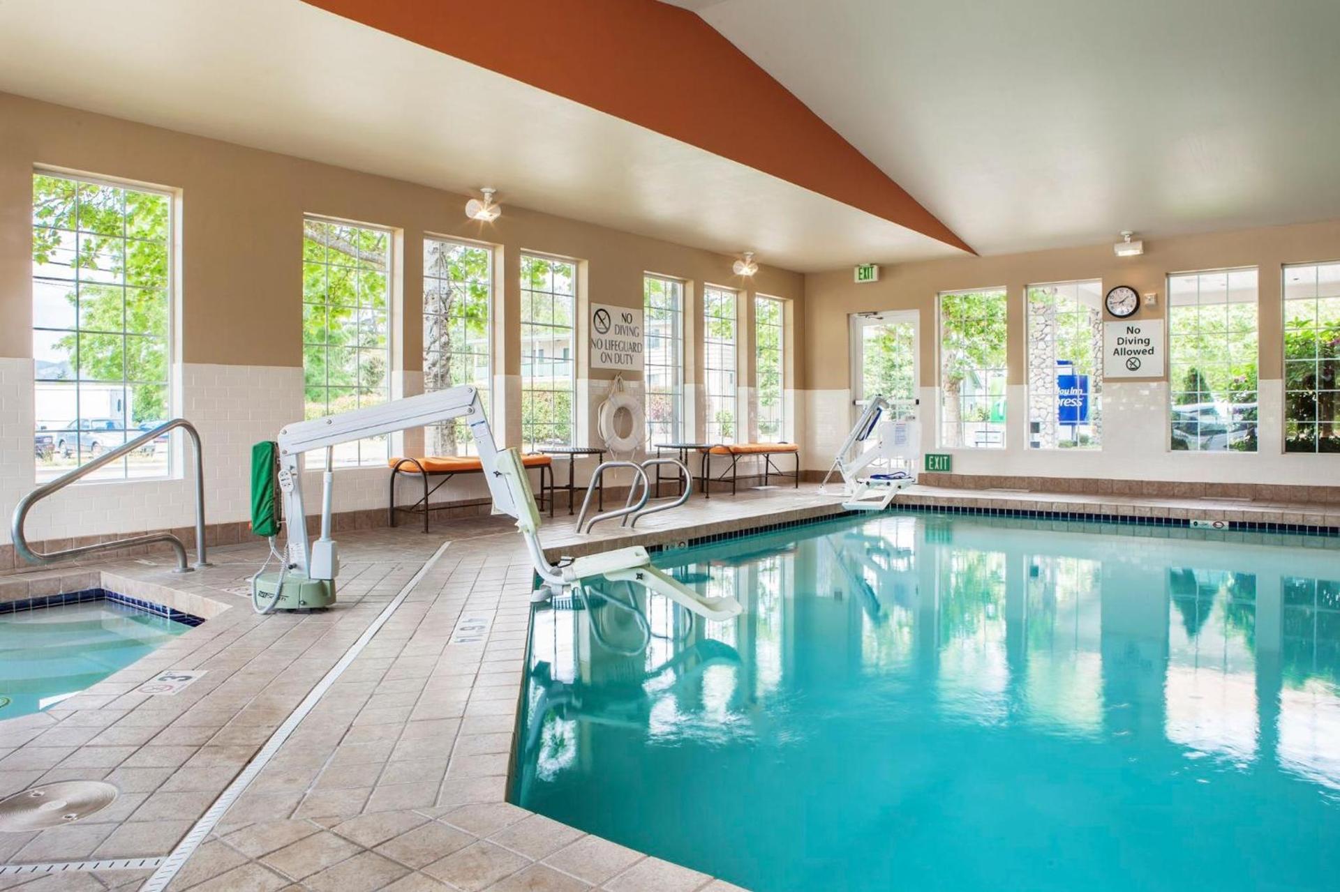 Holiday Inn Express Corvallis-On the River by IHG photo 34
